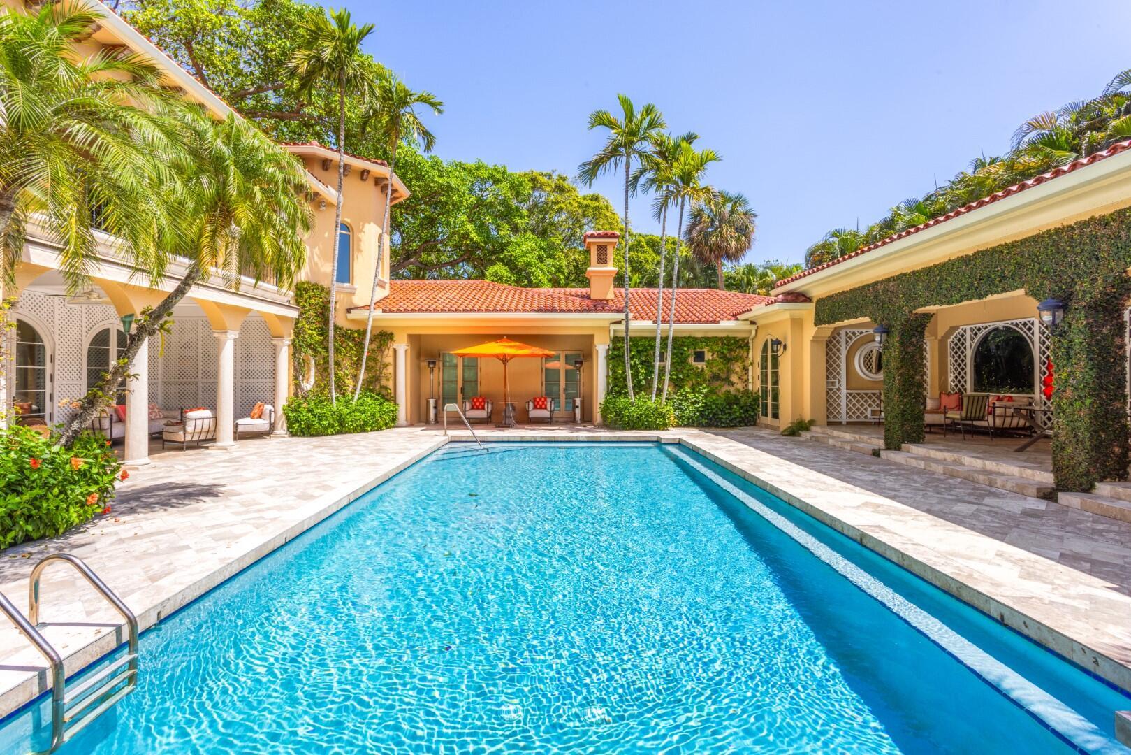 226 Via Las Brisas Palm Beach, FL 33480