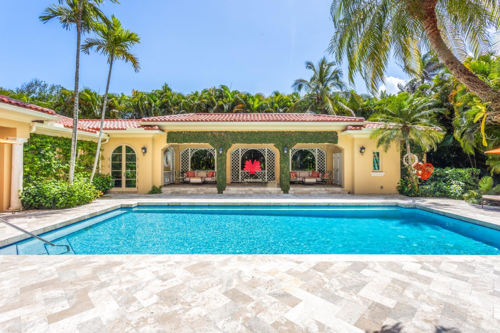 226 Via Las Brisas Palm Beach, FL 33480