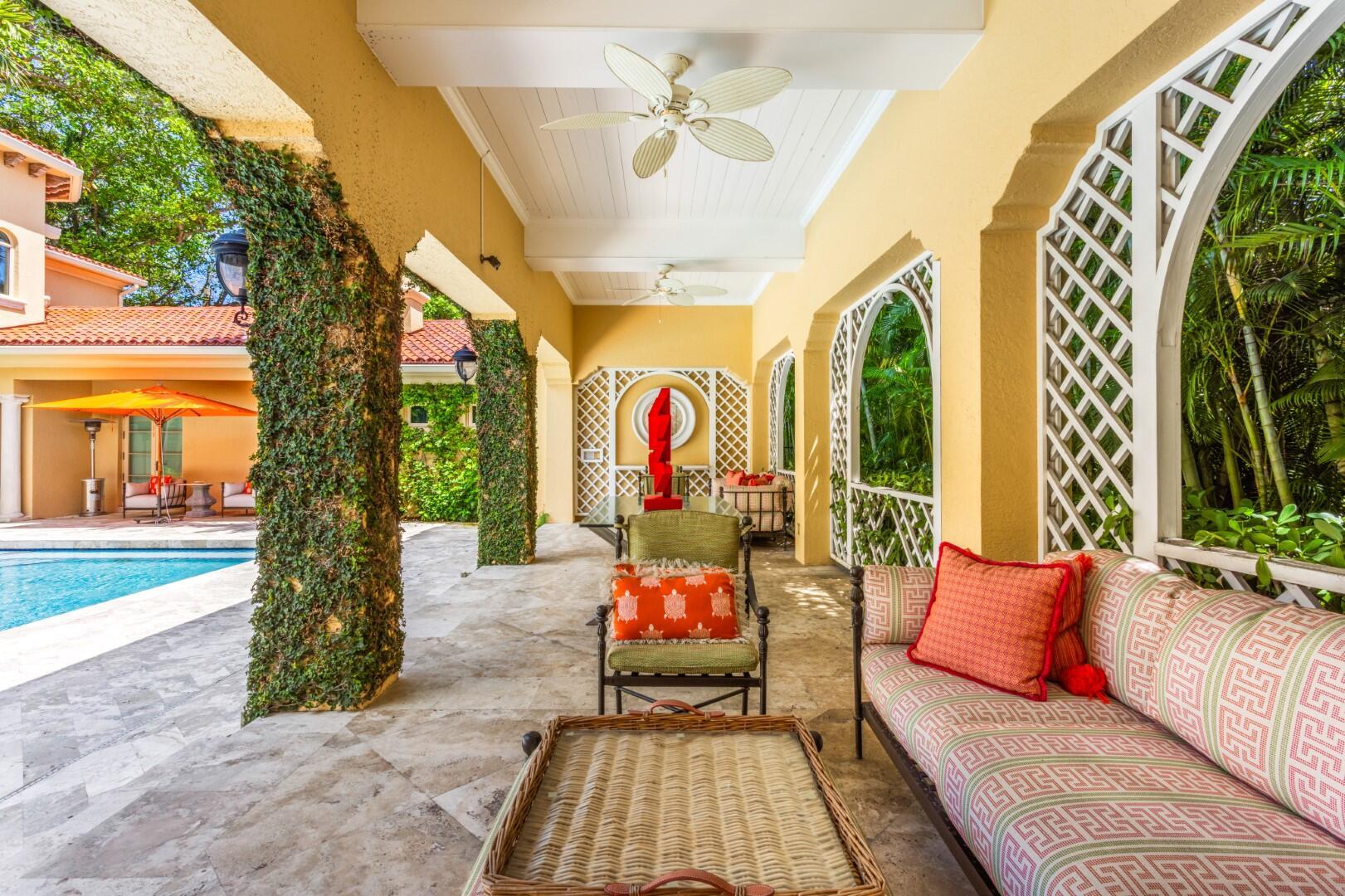 226 Via Las Brisas Palm Beach, FL 33480