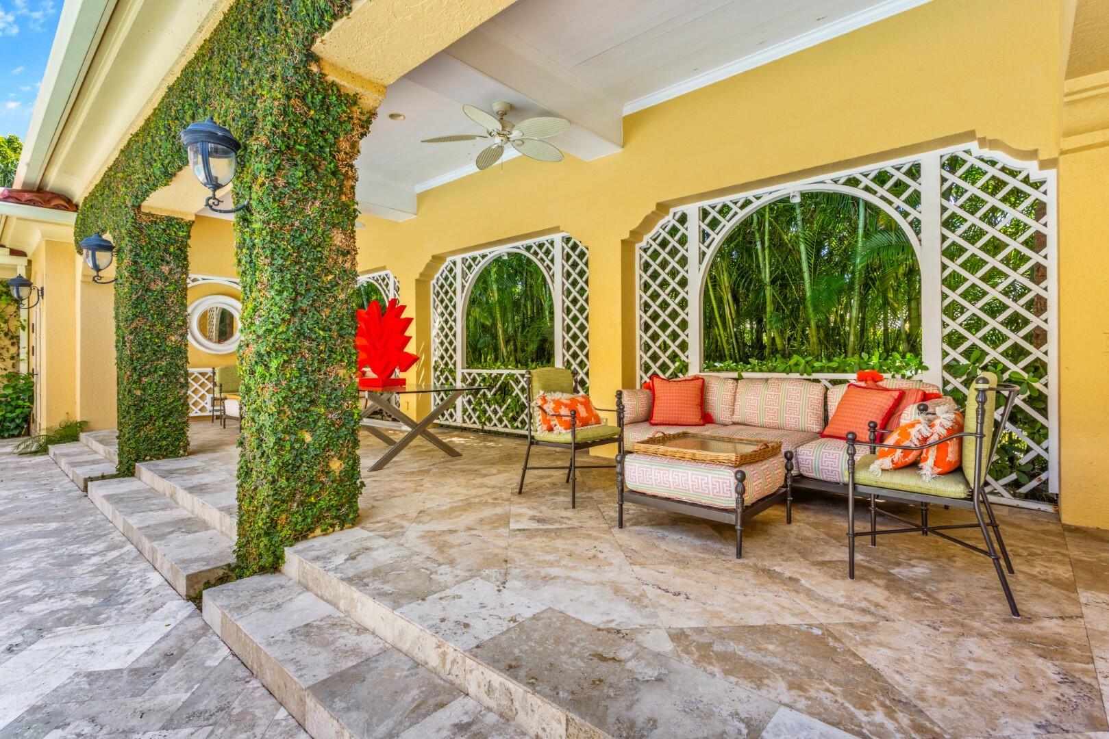 226 Via Las Brisas Palm Beach, FL 33480