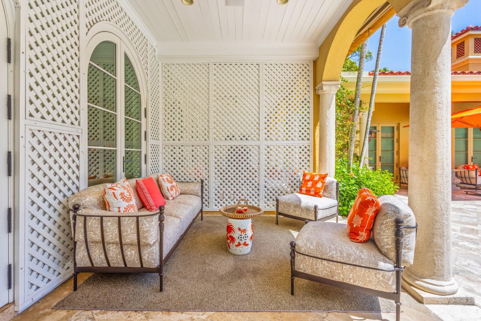 226 Via Las Brisas Palm Beach, FL 33480