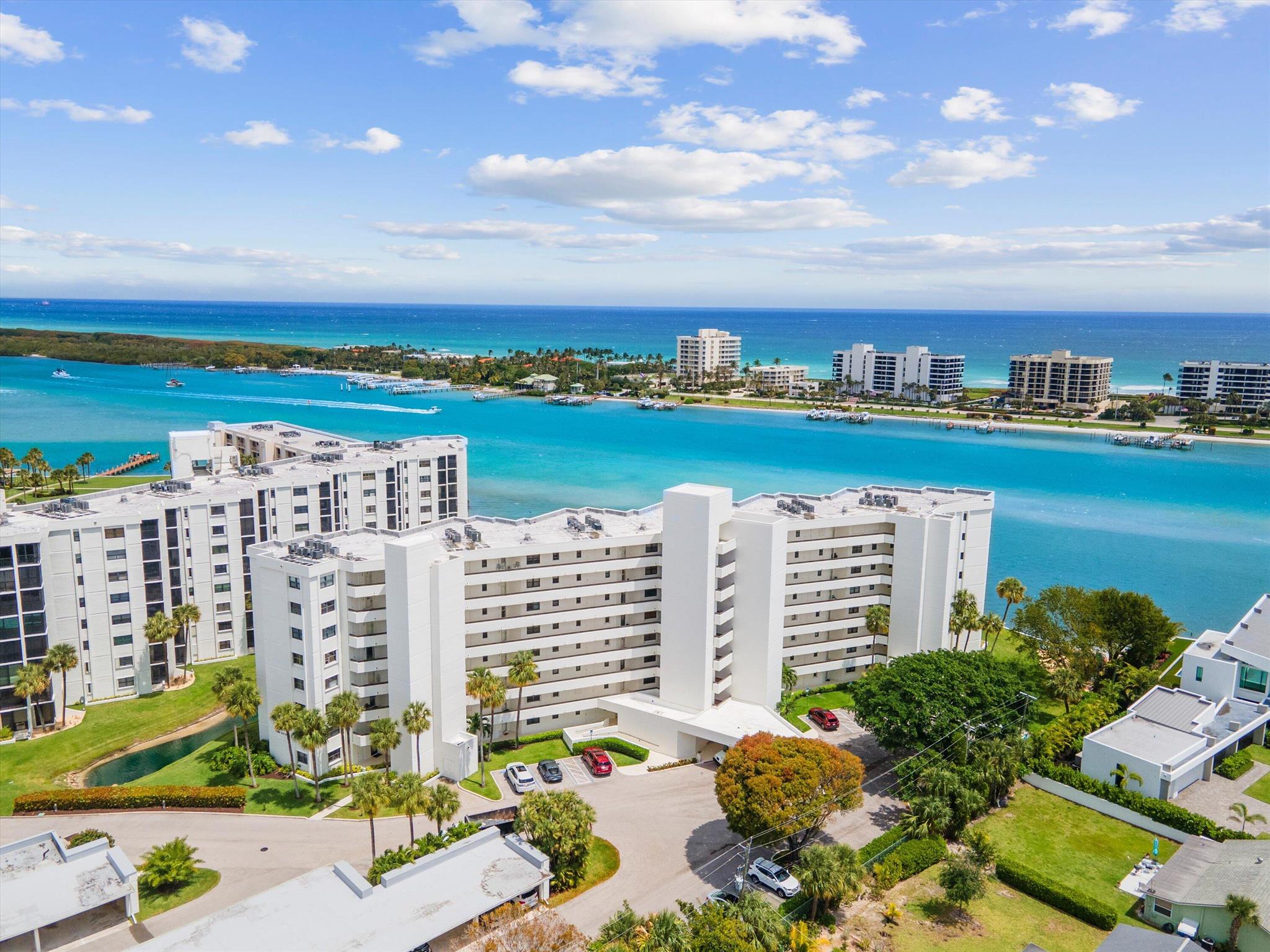 19800 Sandpointe Bay Dr #510 Tequesta, FL 33469