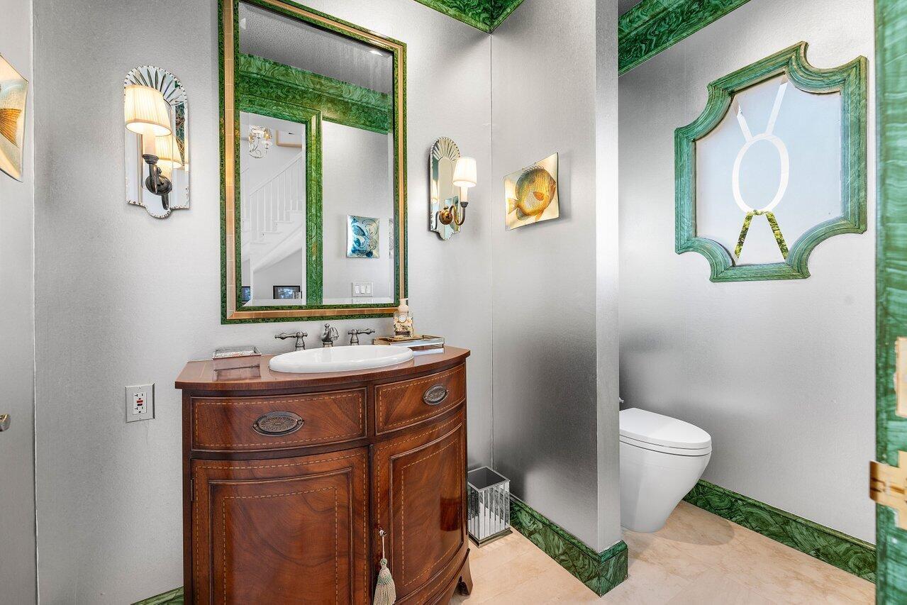 1275 Lands End Rd Manalapan, FL 33462