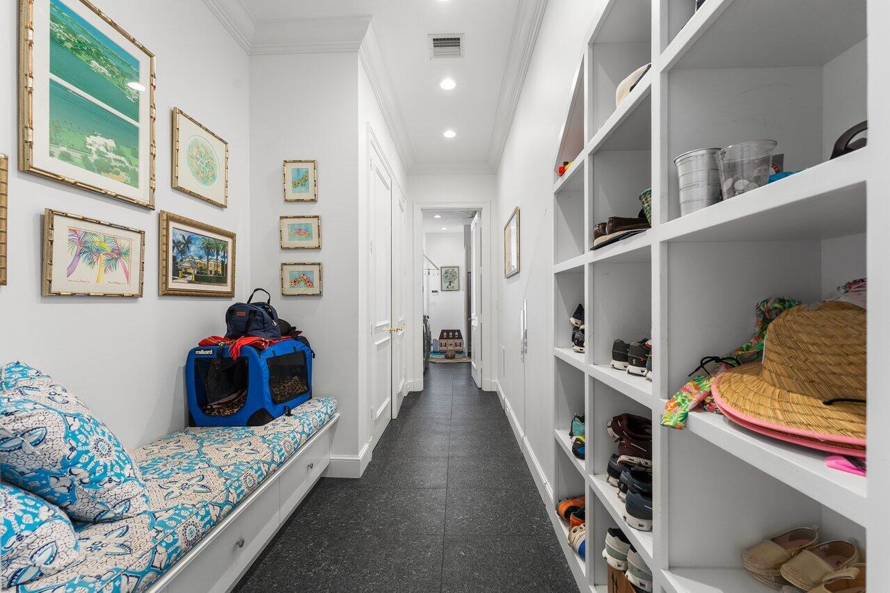 1275 Lands End Rd Manalapan, FL 33462