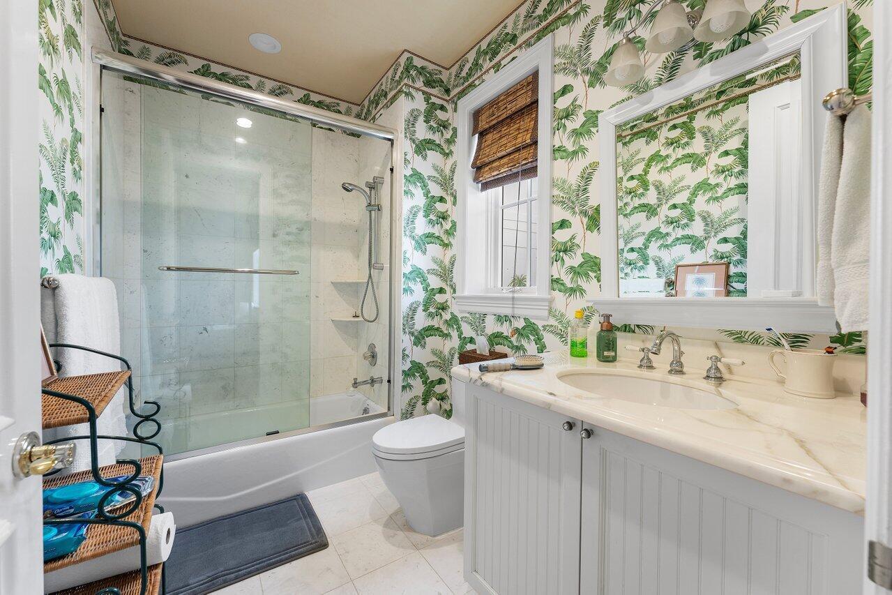 1275 Lands End Rd Manalapan, FL 33462