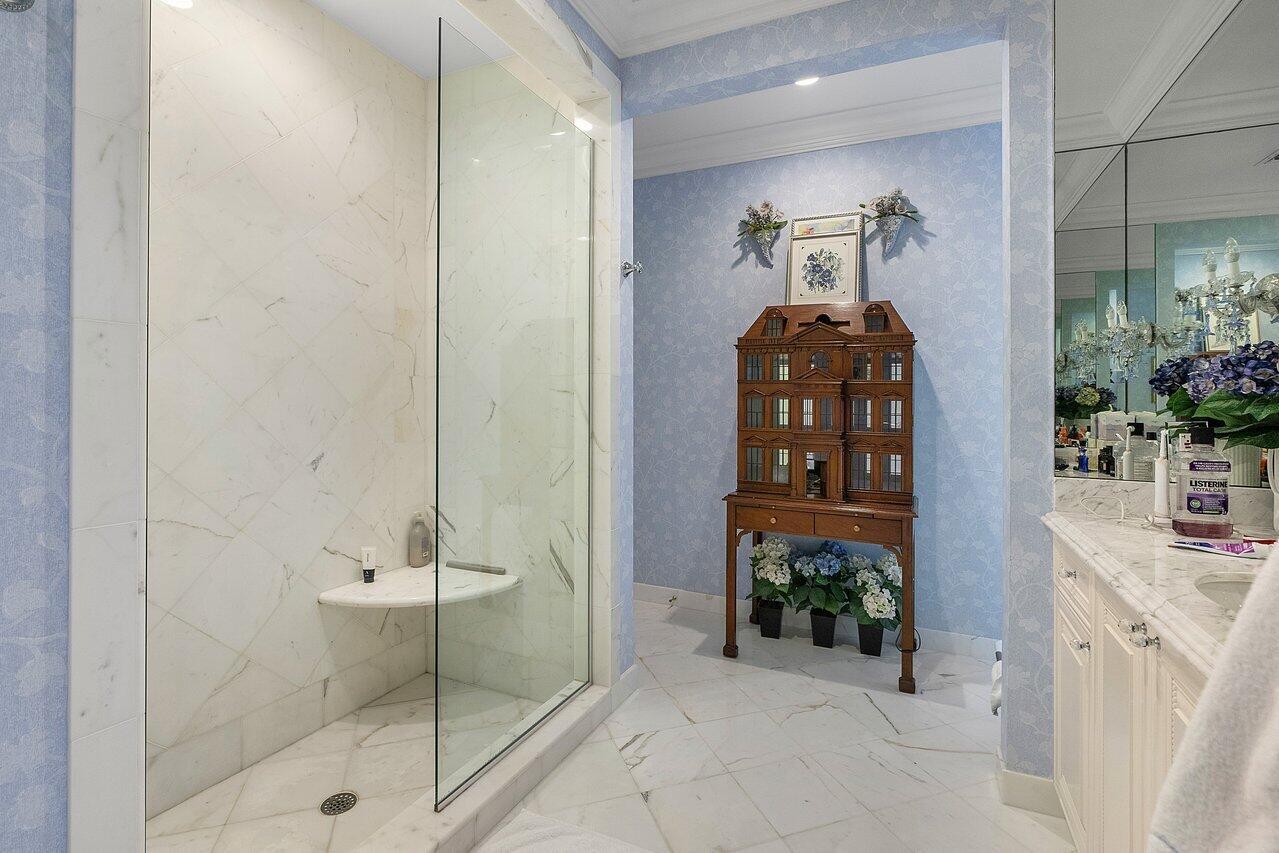 1275 Lands End Rd Manalapan, FL 33462