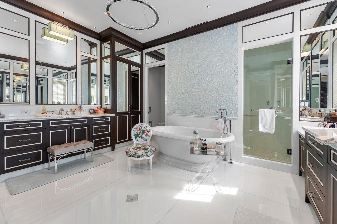 1275 Lands End Rd Manalapan, FL 33462