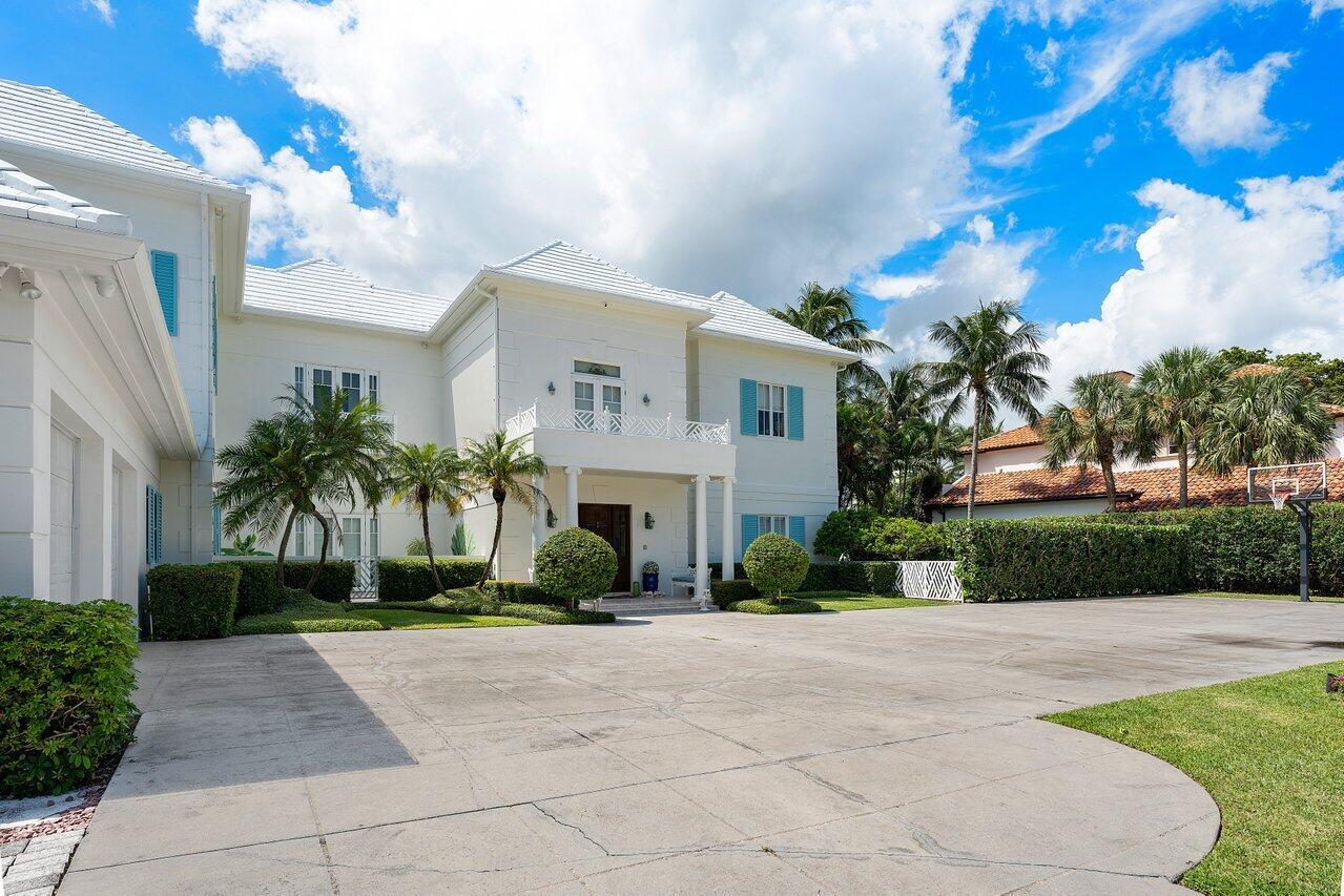 1275 Lands End Rd Manalapan, FL 33462