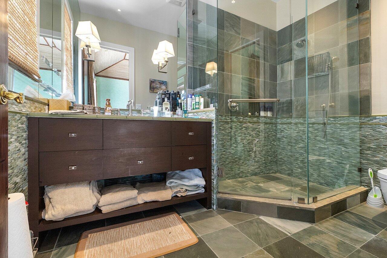 1275 Lands End Rd Manalapan, FL 33462