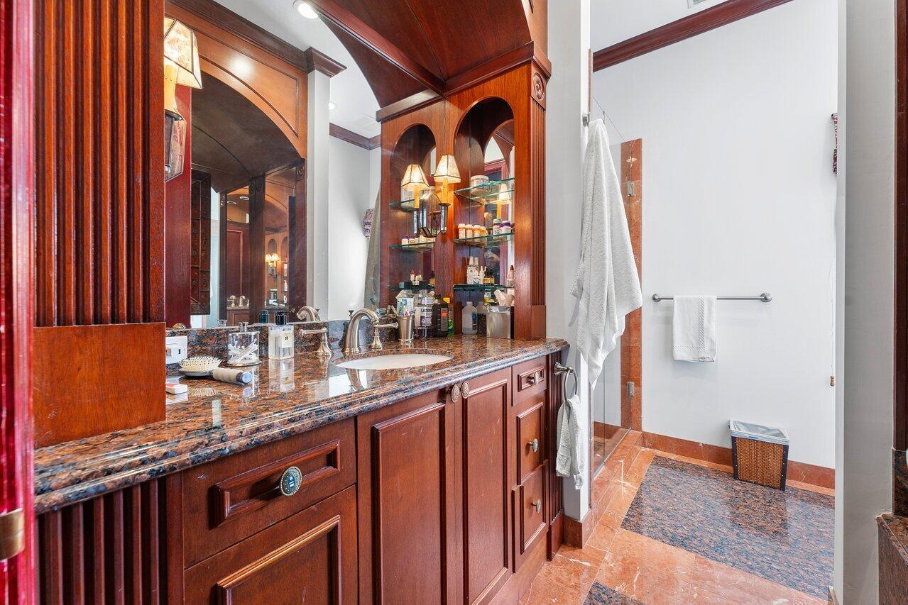 1275 Lands End Rd Manalapan, FL 33462