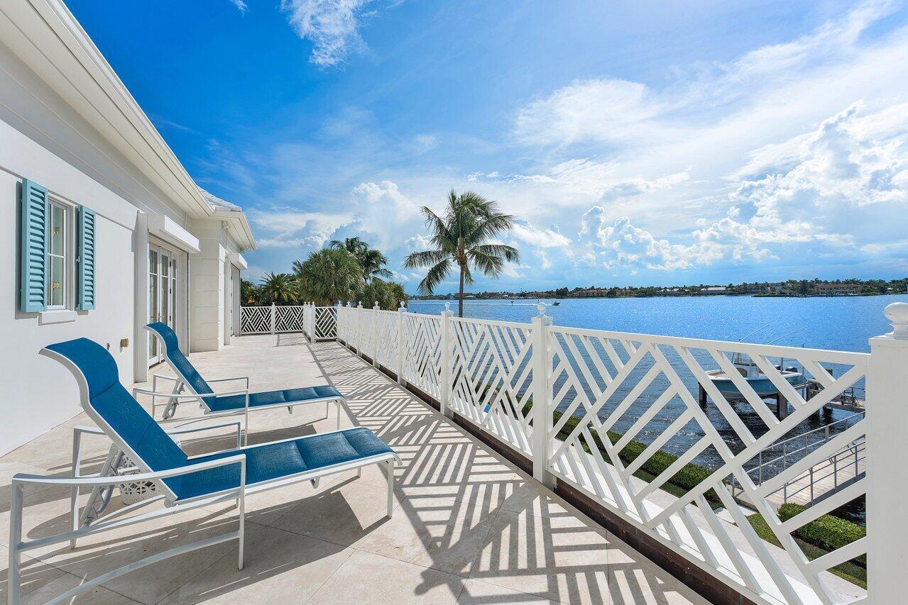 1275 Lands End Rd Manalapan, FL 33462