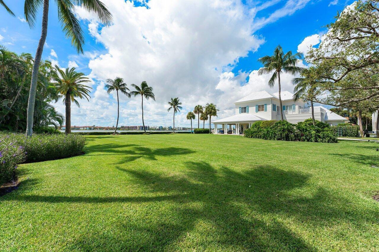 1275 Lands End Rd Manalapan, FL 33462