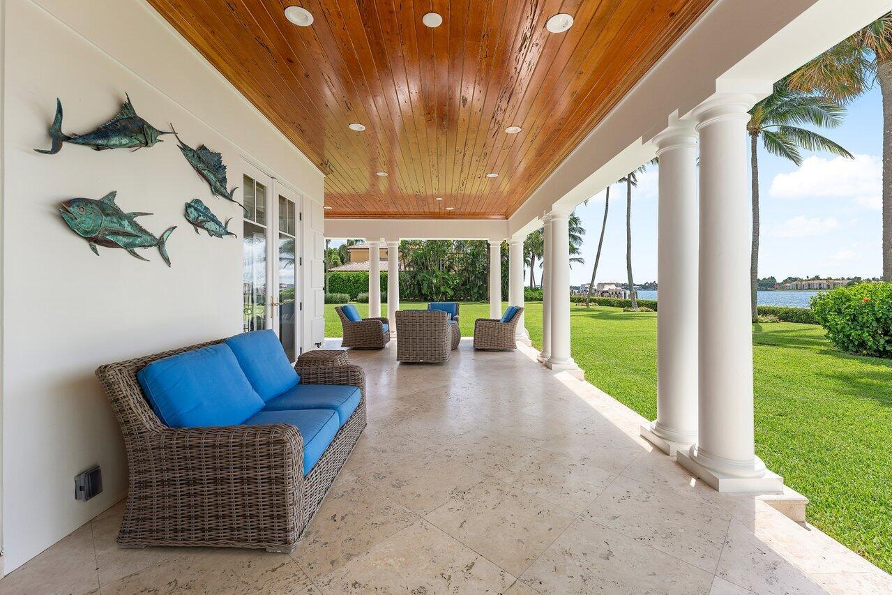 1275 Lands End Rd Manalapan, FL 33462