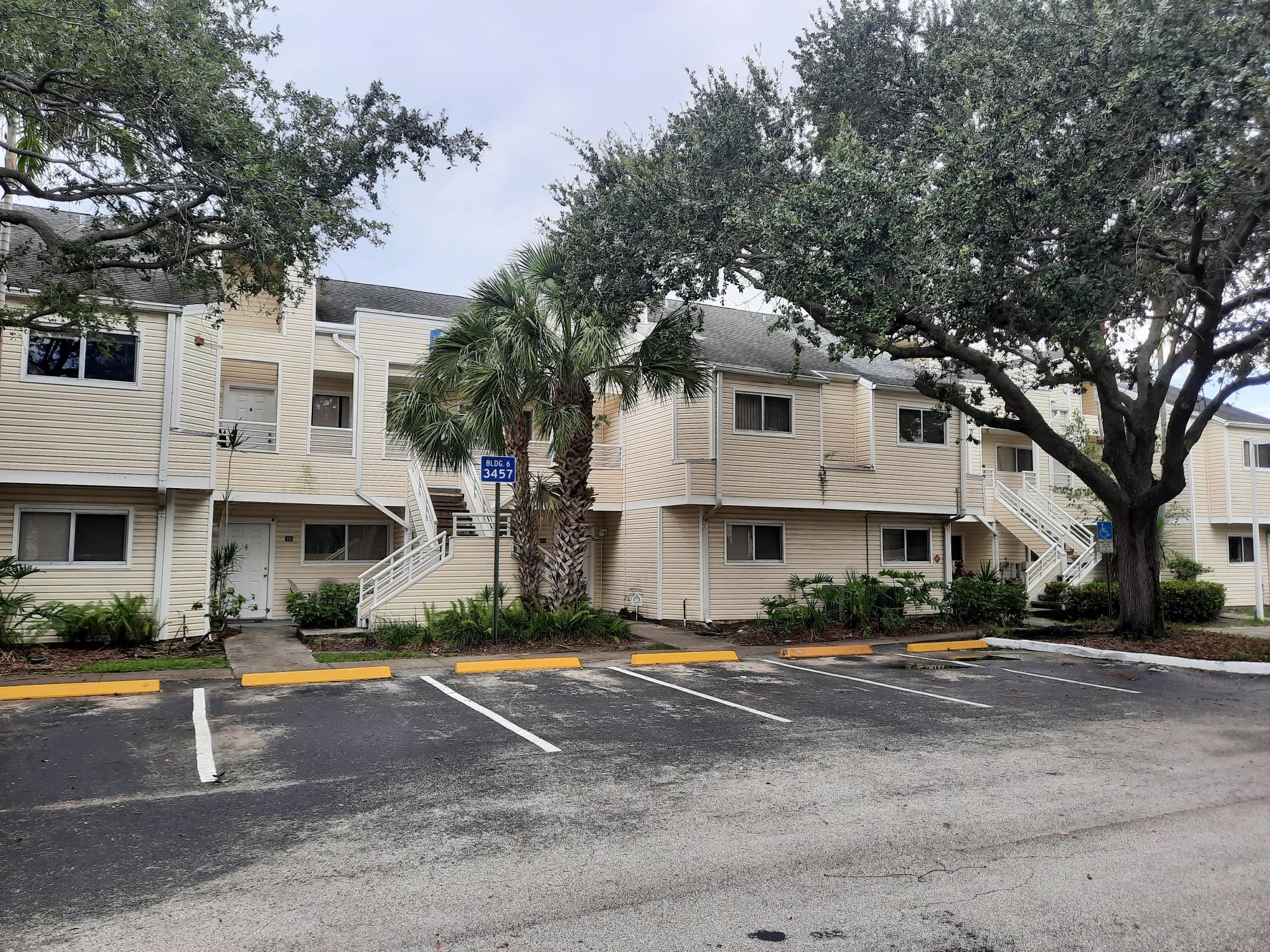 3457 NW 44th St #206