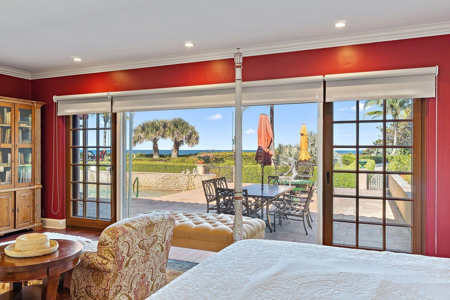 527 S Beach Rd Jupiter Island, FL 33455