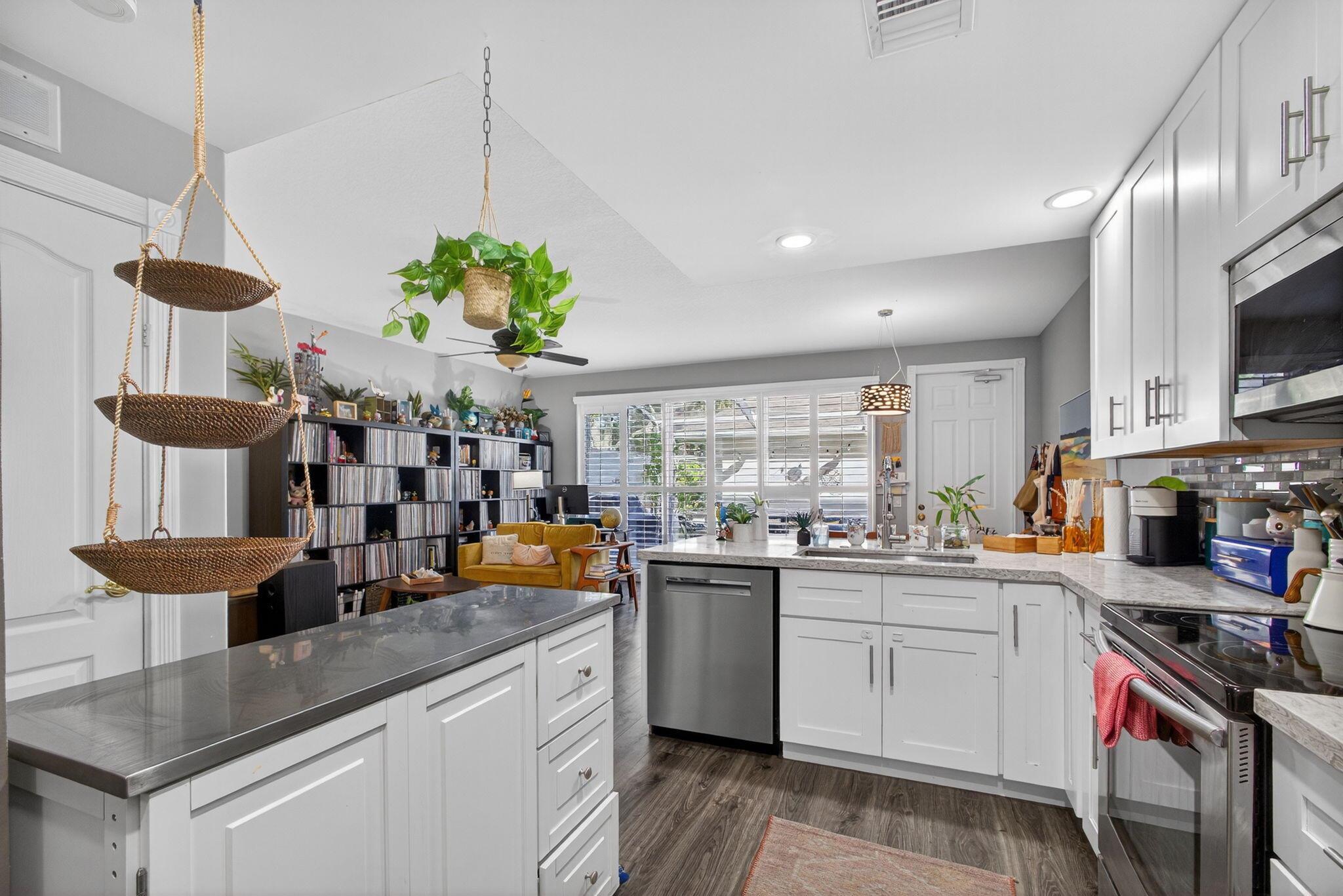 274 Murray Ct Jupiter, FL 33458