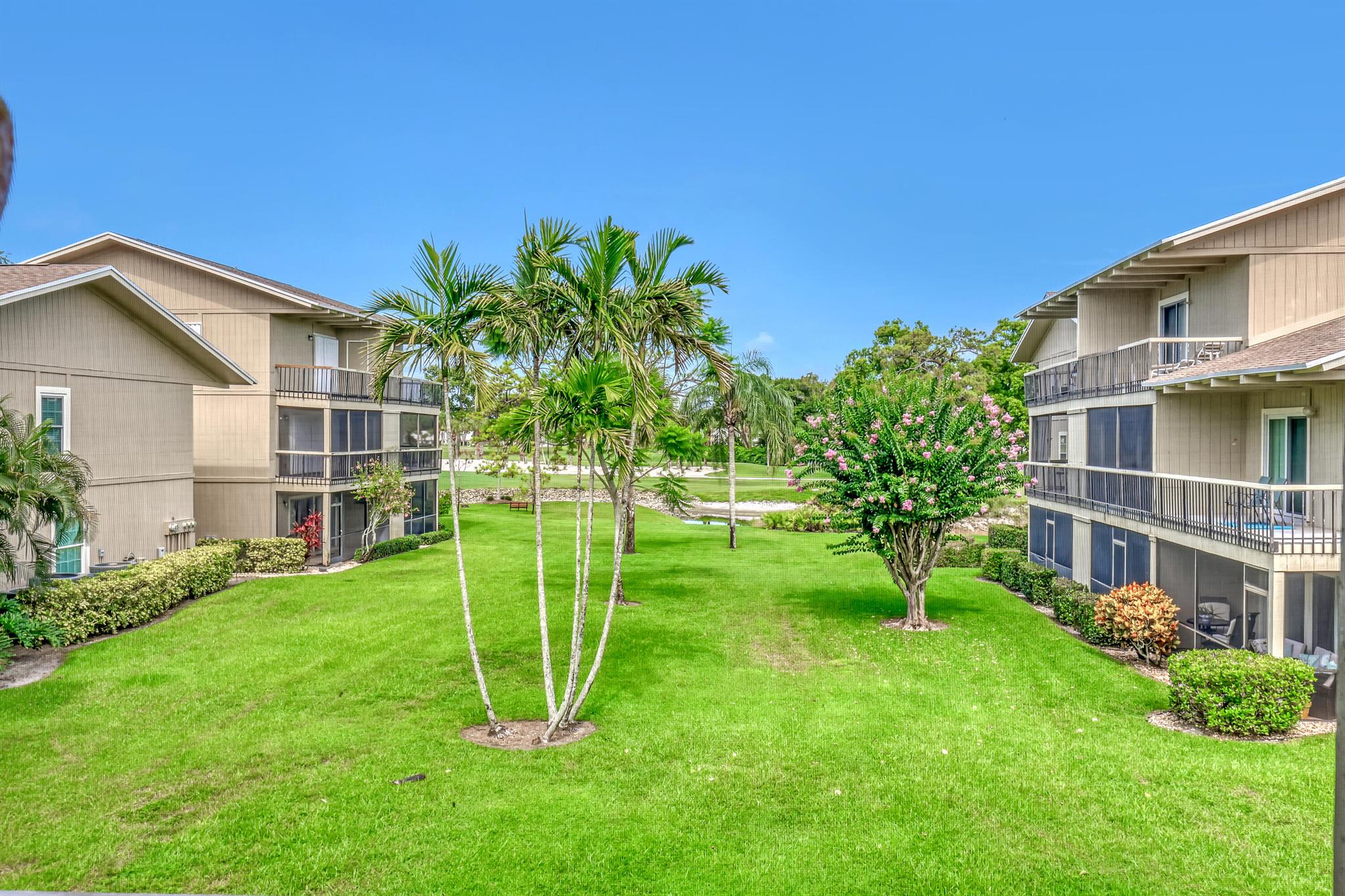 18390 SE Wood Hvn Ln #E Jupiter, FL 33469