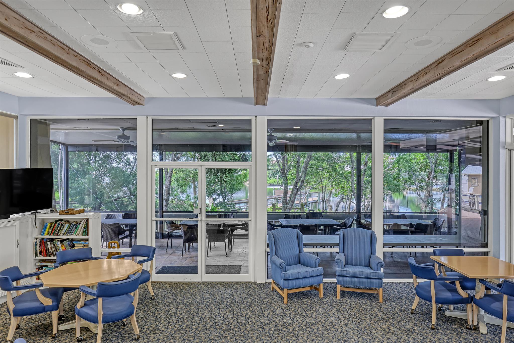 18390 SE Wood Hvn Ln #E Jupiter, FL 33469