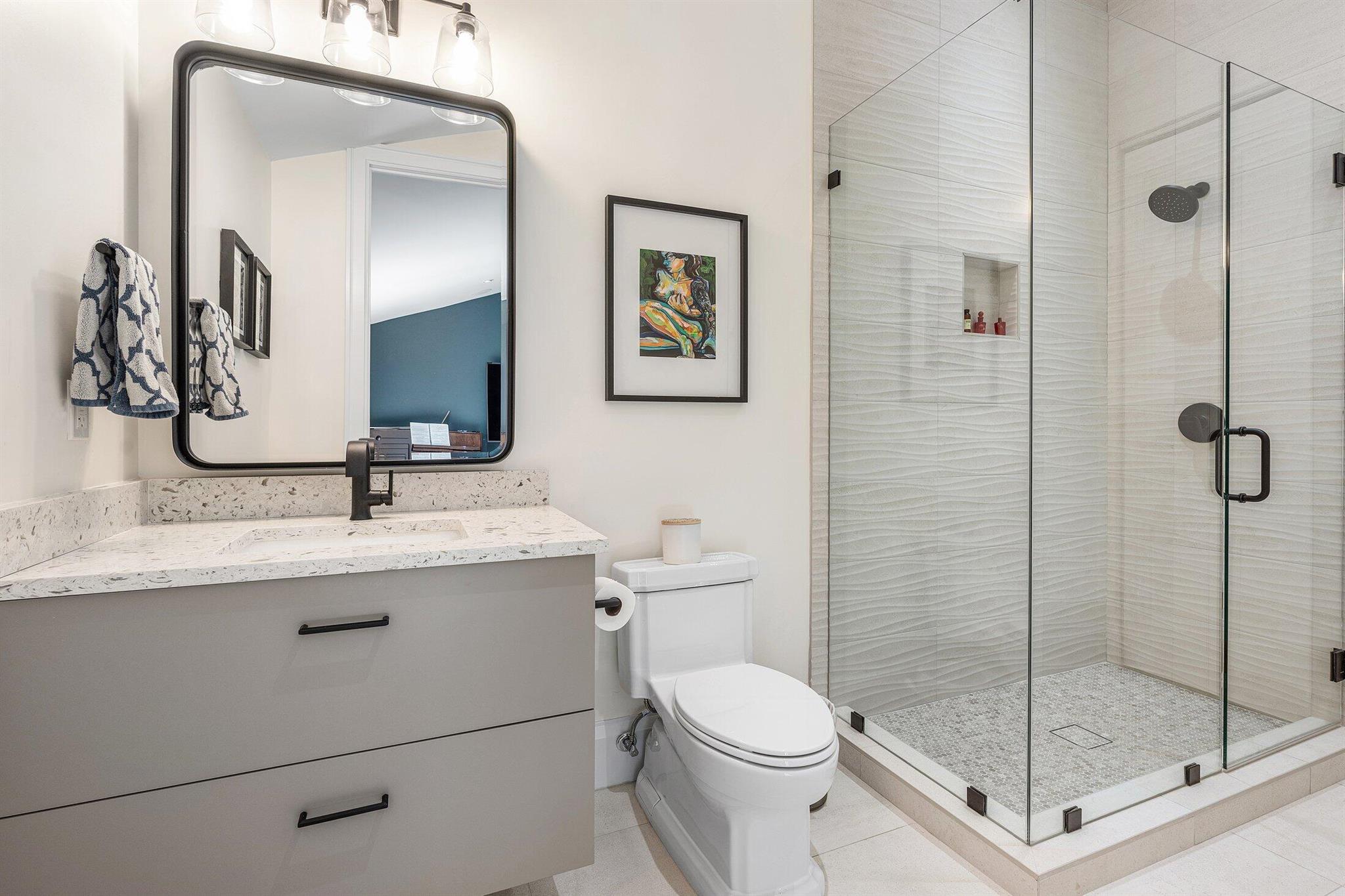 11863 Lake Shr Pl North Palm Beach, FL 33408