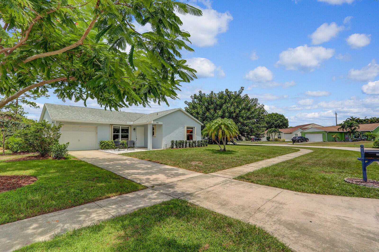 140 Village Cir