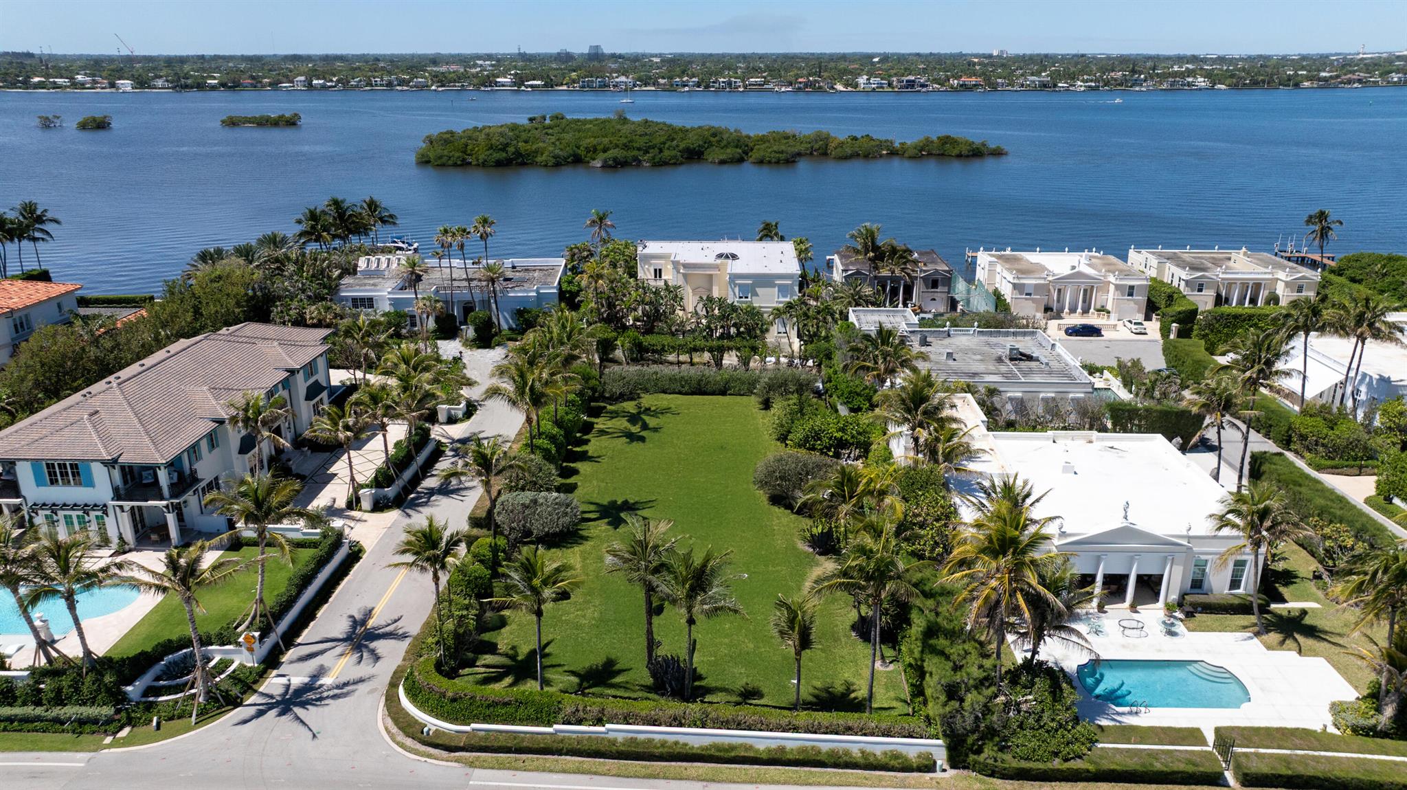 1740 S Ocean Blvd Palm Beach, FL 33480