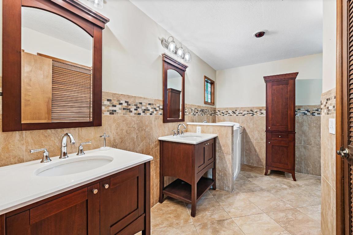 19150 SE Jupiter Rd Jupiter, FL 33458