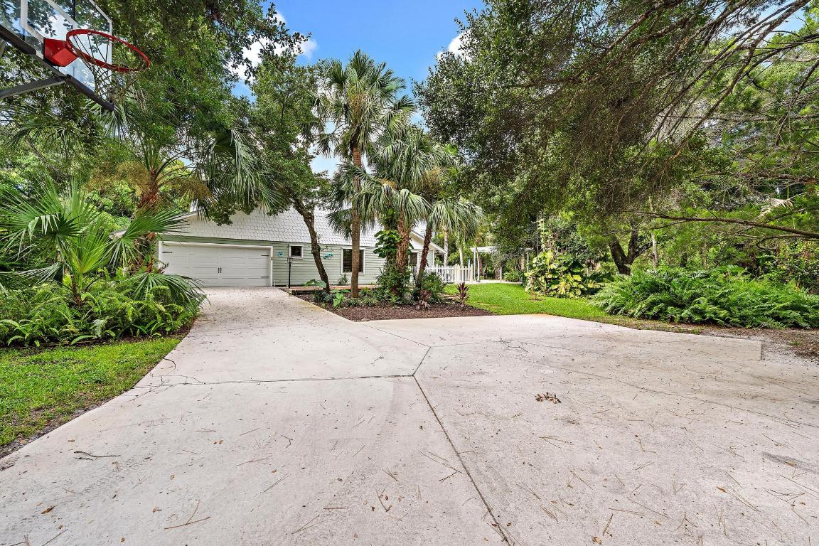 19150 SE Jupiter Rd Jupiter, FL 33458