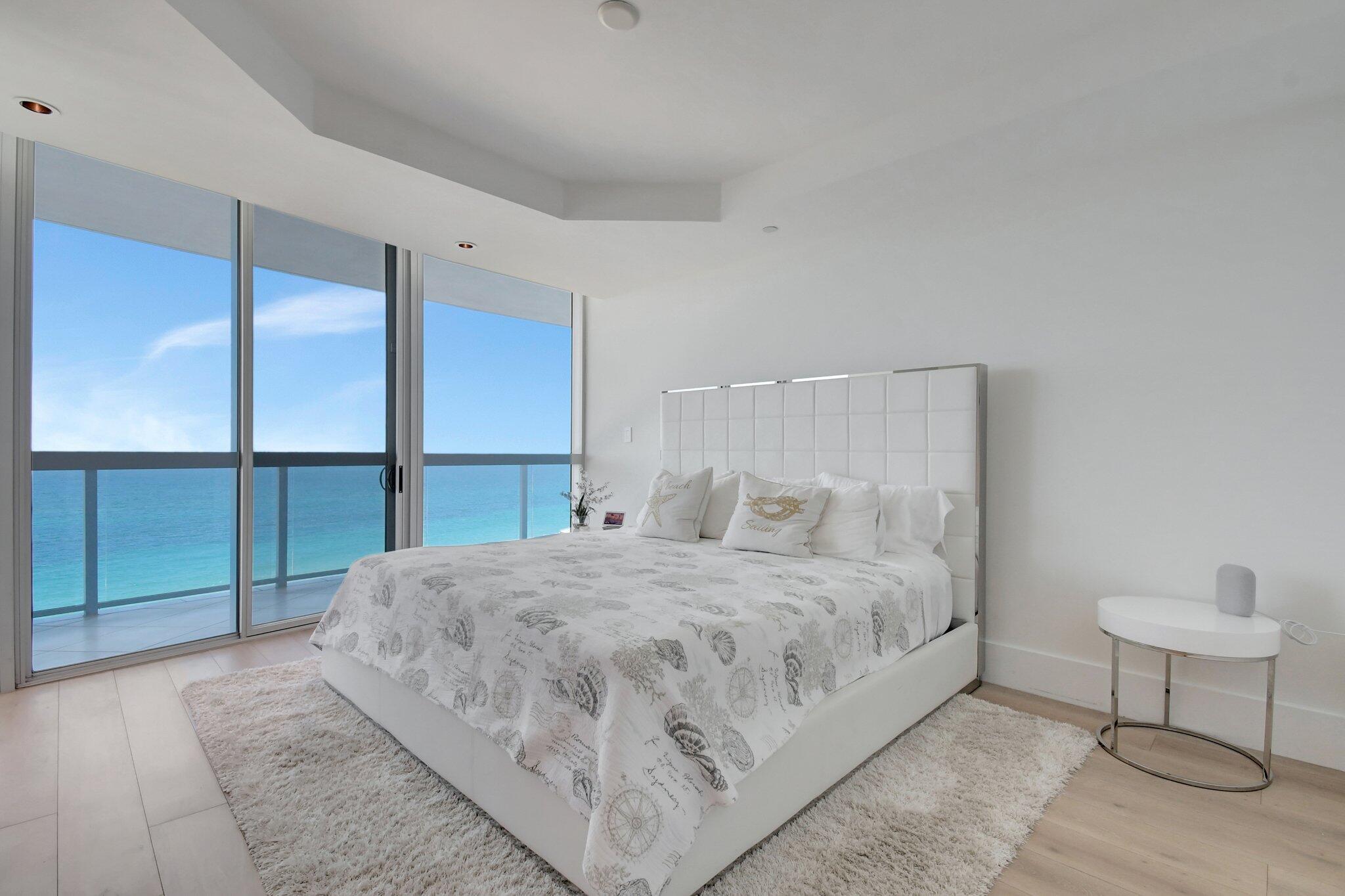 1200 Holiday Dr #1001 Fort Lauderdale, FL 33316