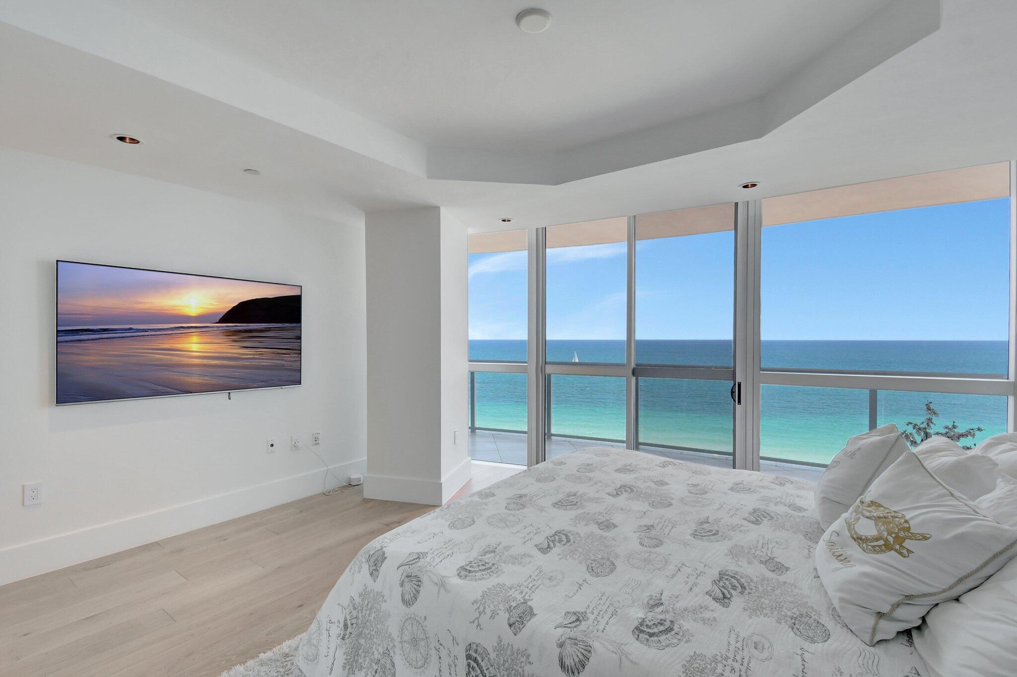 1200 Holiday Dr #1001 Fort Lauderdale, FL 33316