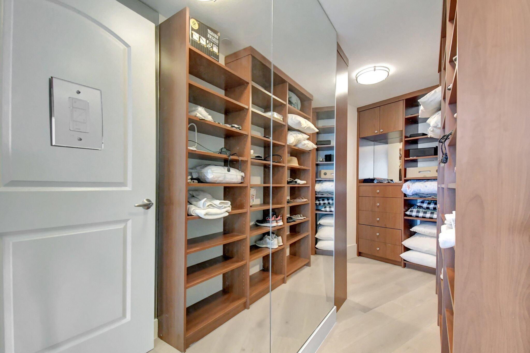 1200 Holiday Dr #1001 Fort Lauderdale, FL 33316