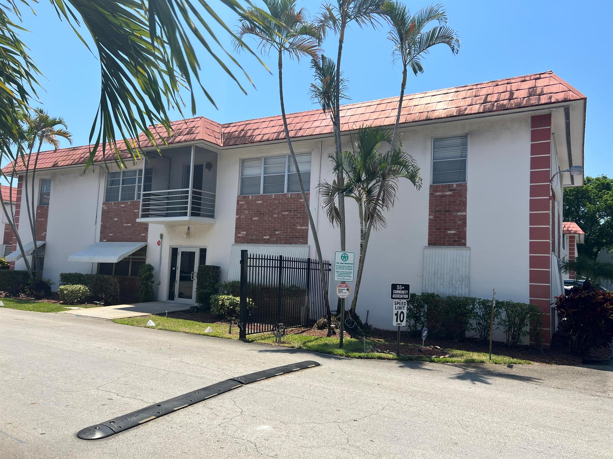 3550 NW 8th Ave #808