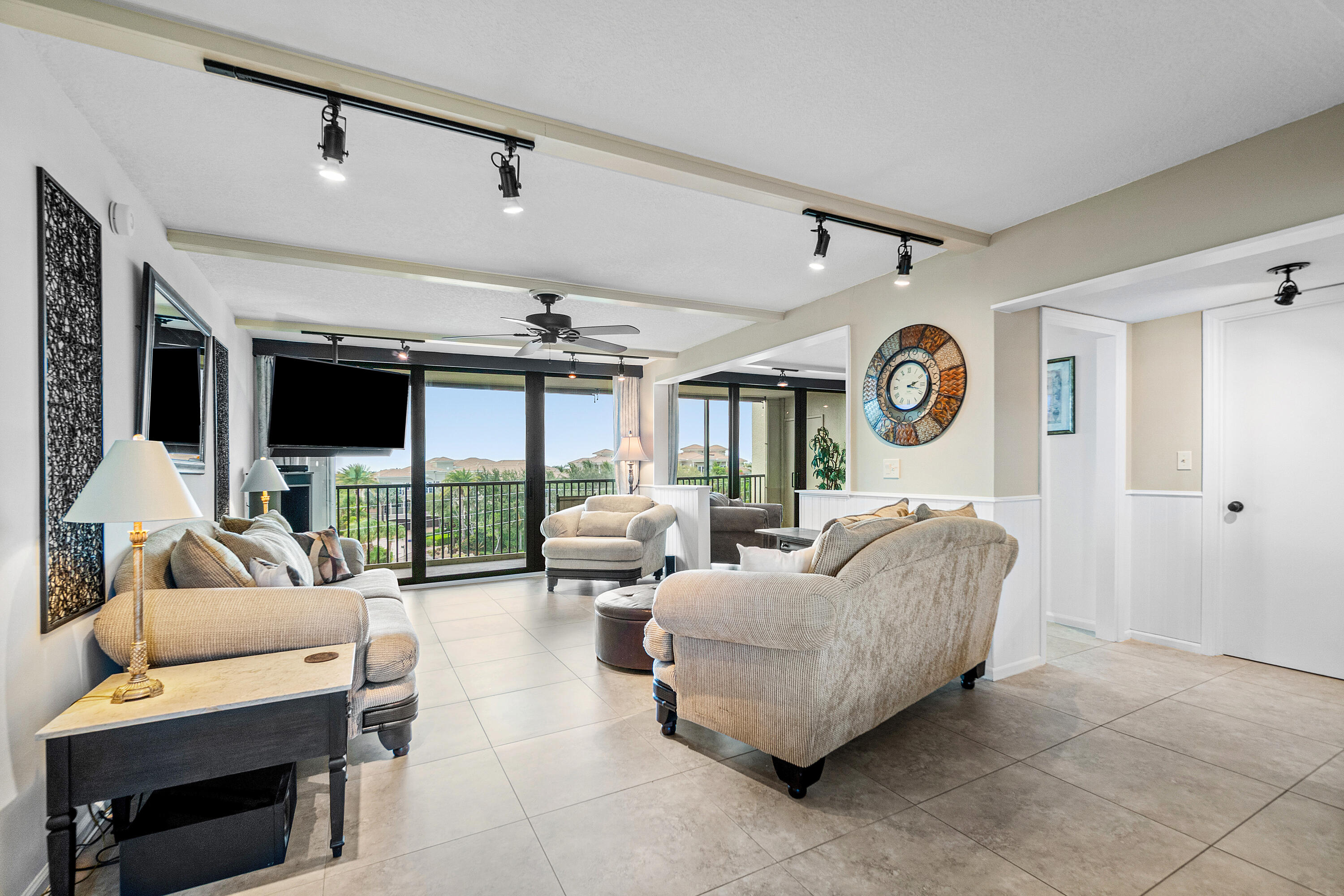 1605 S Us Hwy 1 #501-M1 Jupiter, FL 33477