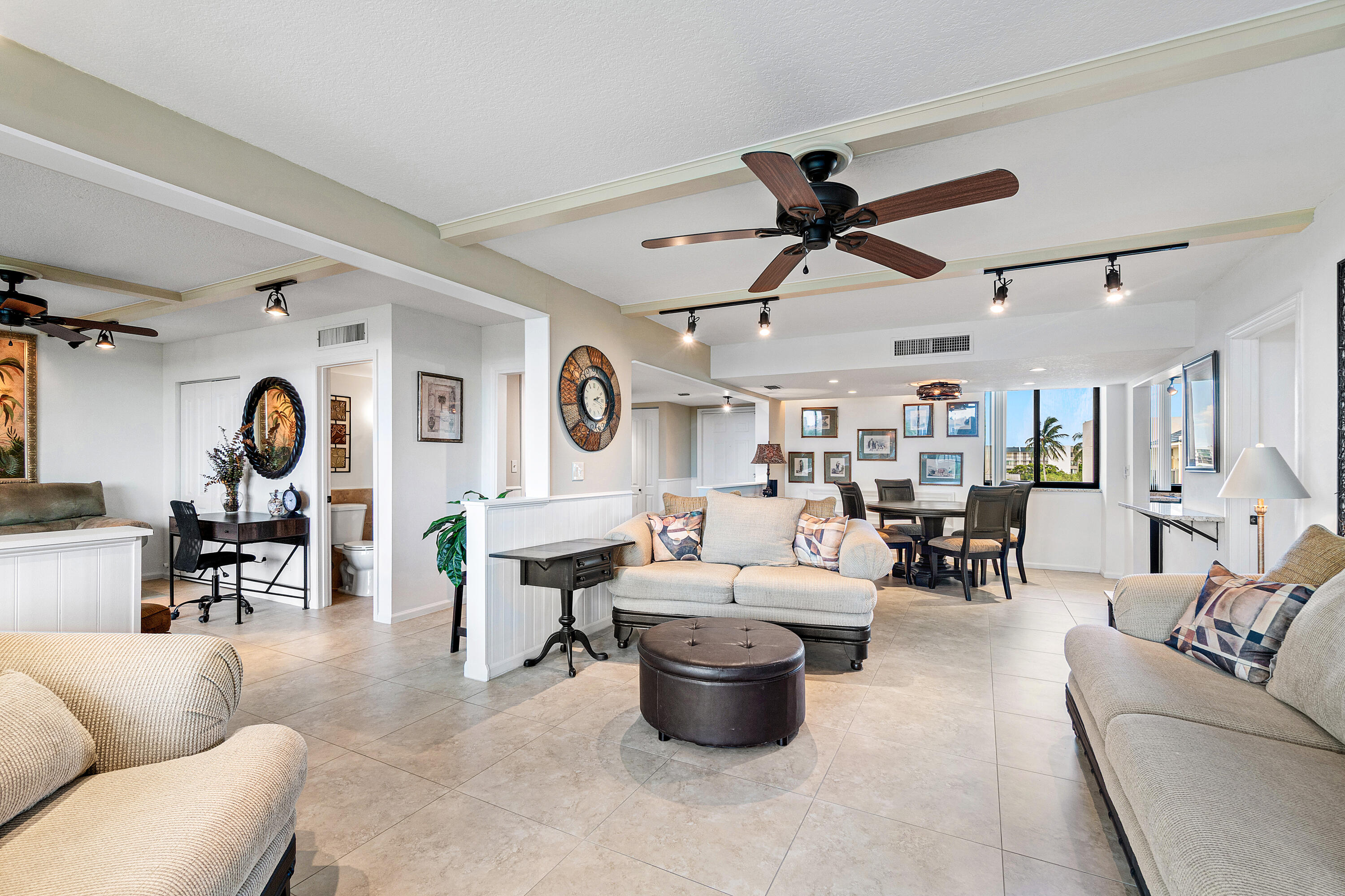 1605 S Us Hwy 1 #501-M1 Jupiter, FL 33477