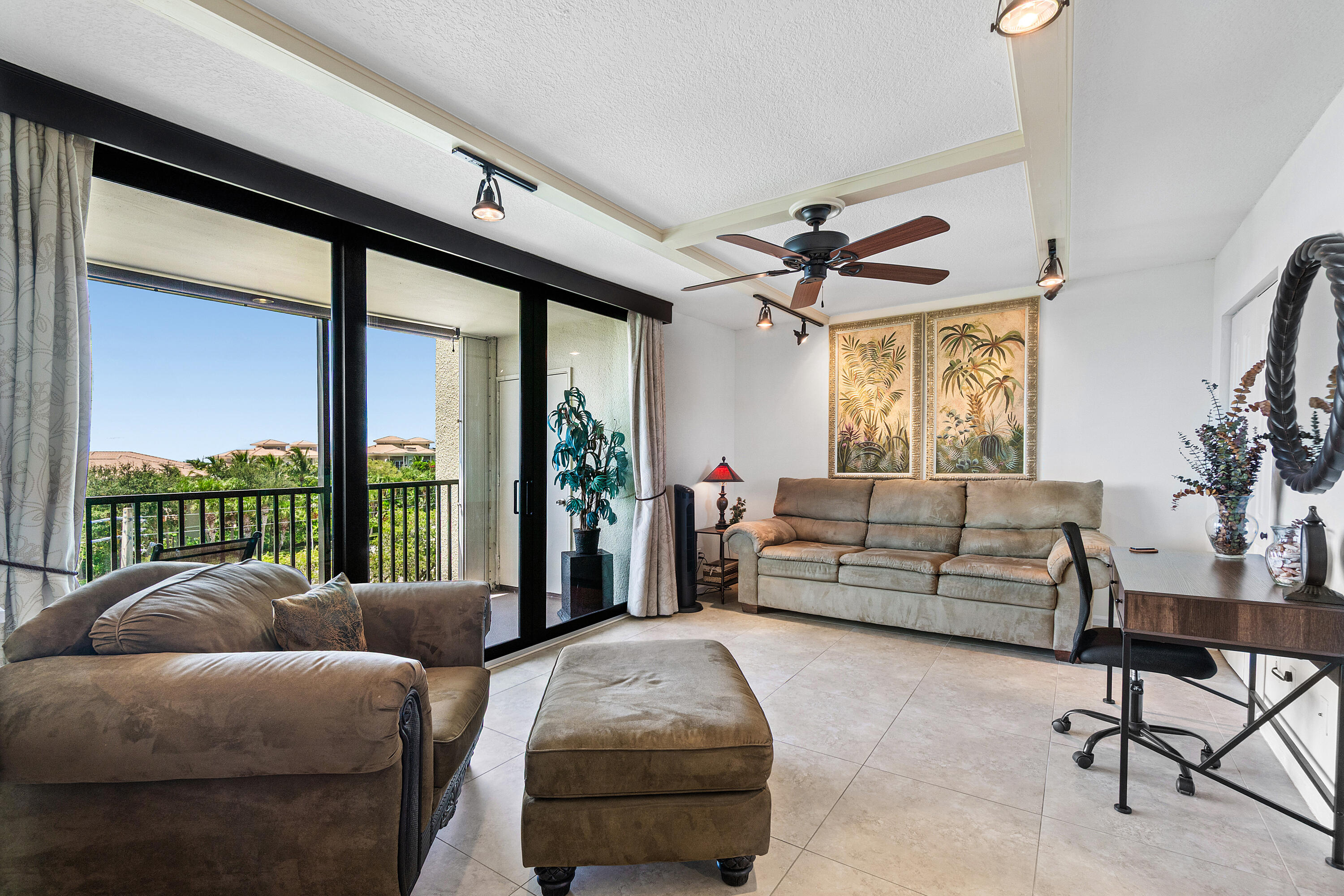 1605 S Us Hwy 1 #501-M1 Jupiter, FL 33477