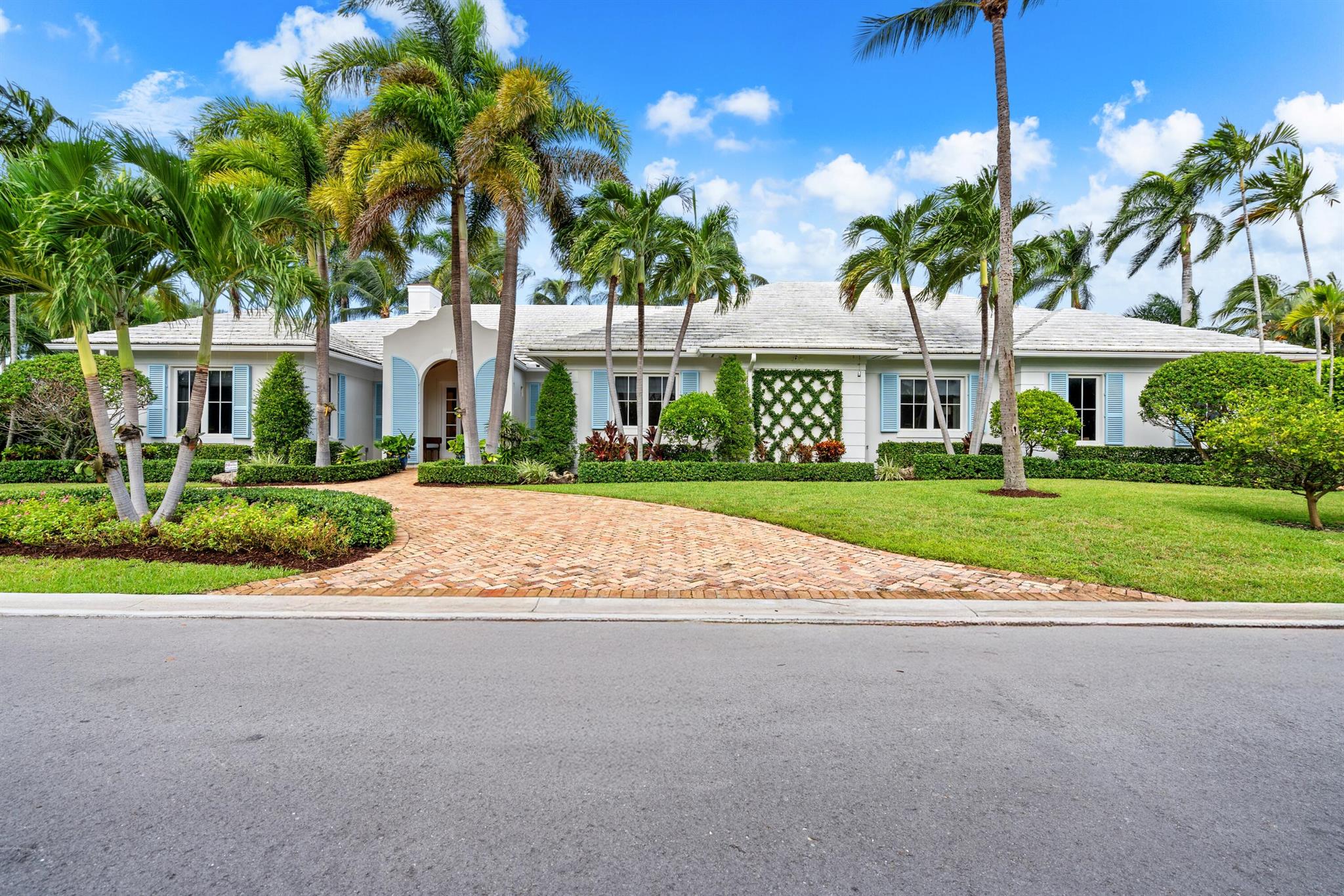 566 Palm Way Gulfstream, FL 33483