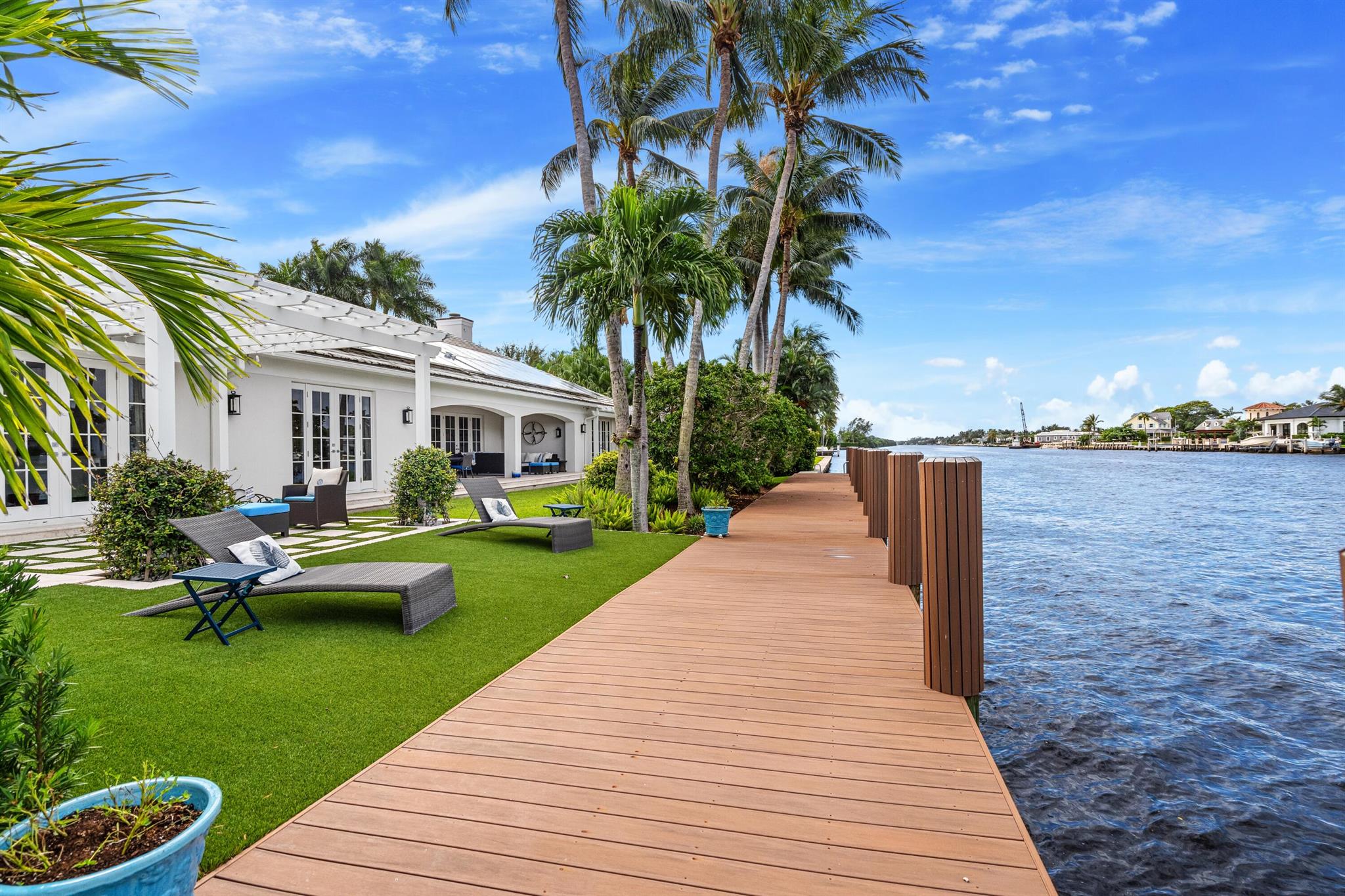 566 Palm Way Gulfstream, FL 33483