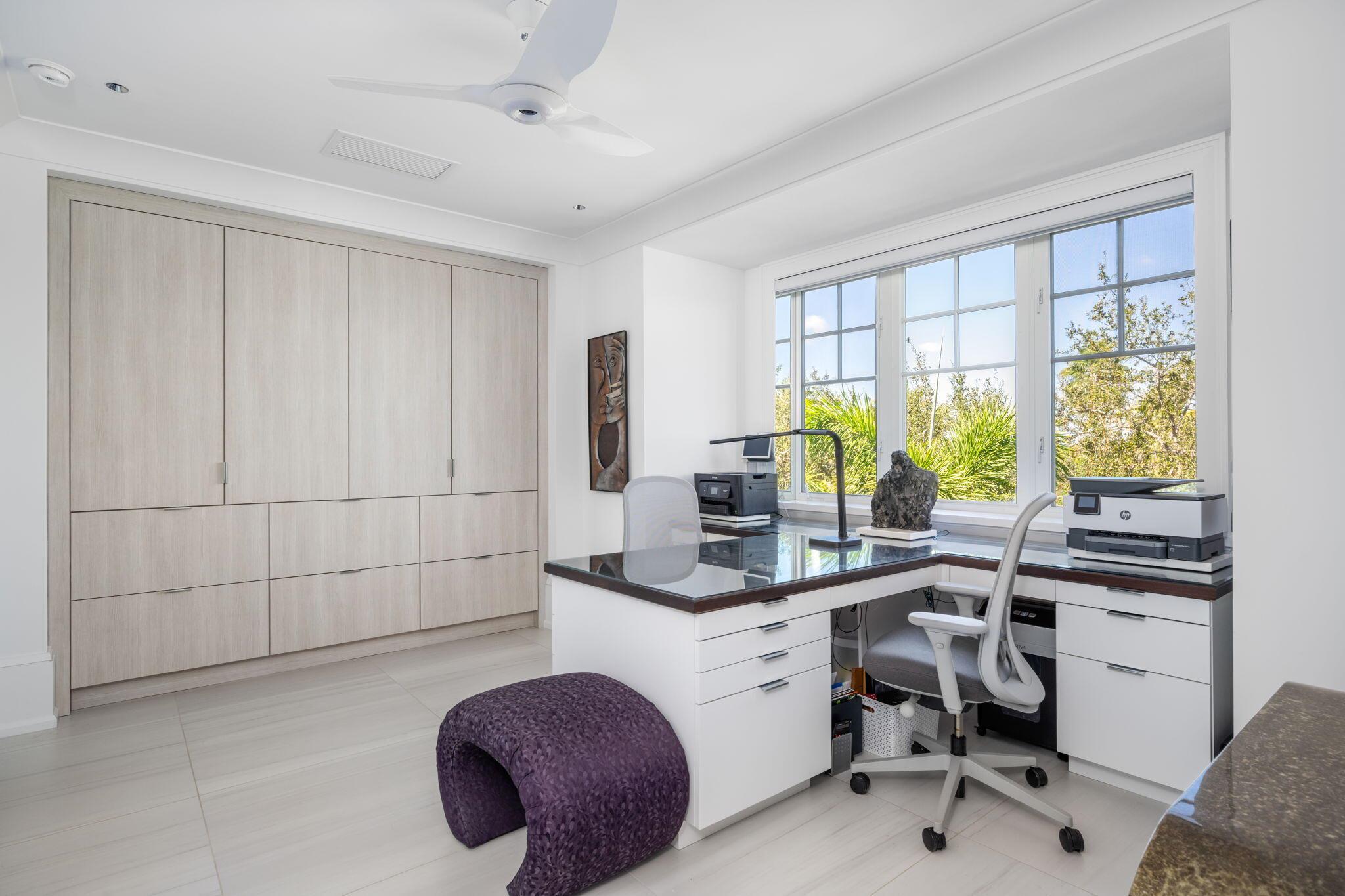 7 Royal Palm Pointe #Ph-W Vero Beach, FL 32960