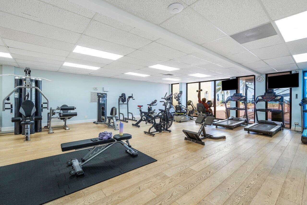 1147 Hillsboro Mile #701 Hillsboro Beach, FL 33062