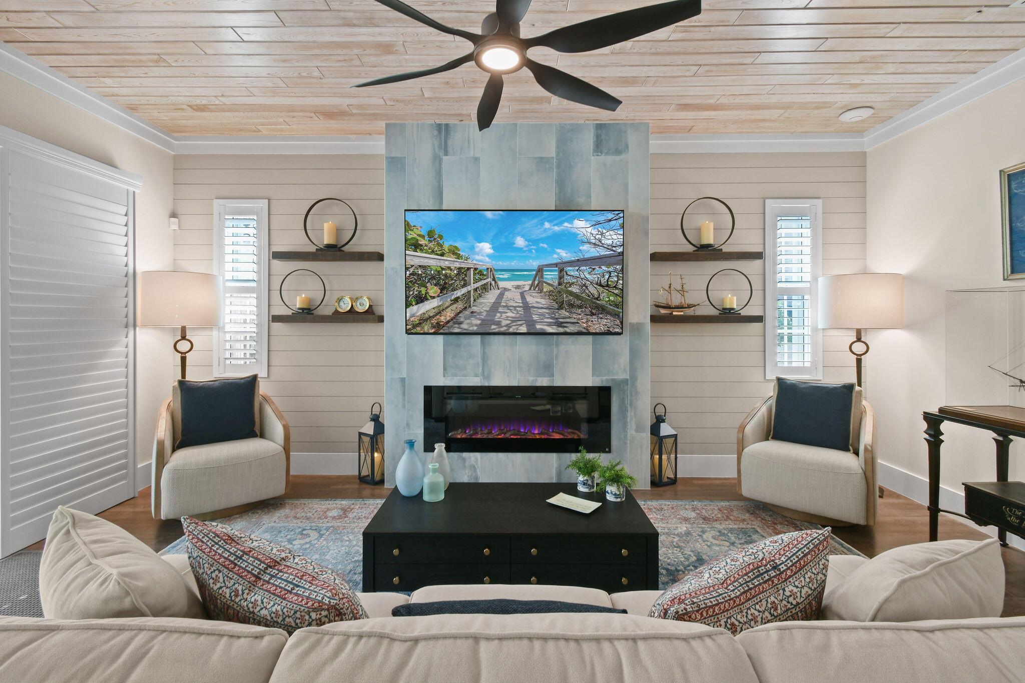 4015 Community Dr Jupiter, FL 33458