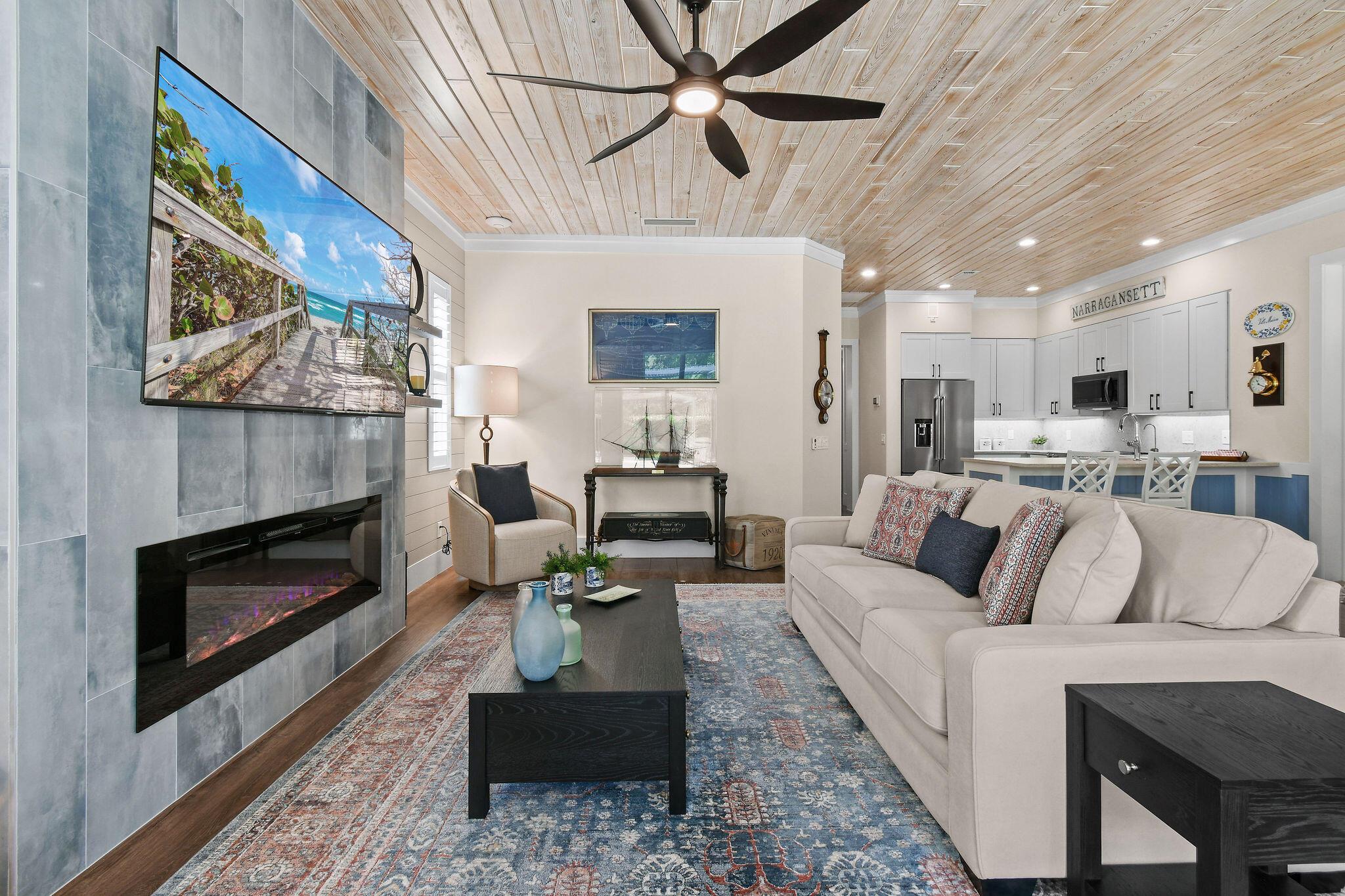 4015 Community Dr Jupiter, FL 33458