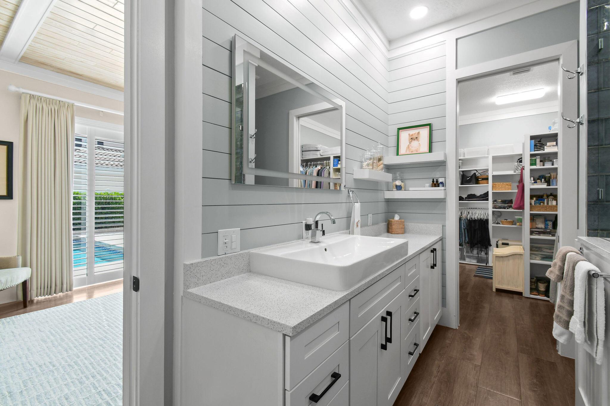 4015 Community Dr Jupiter, FL 33458