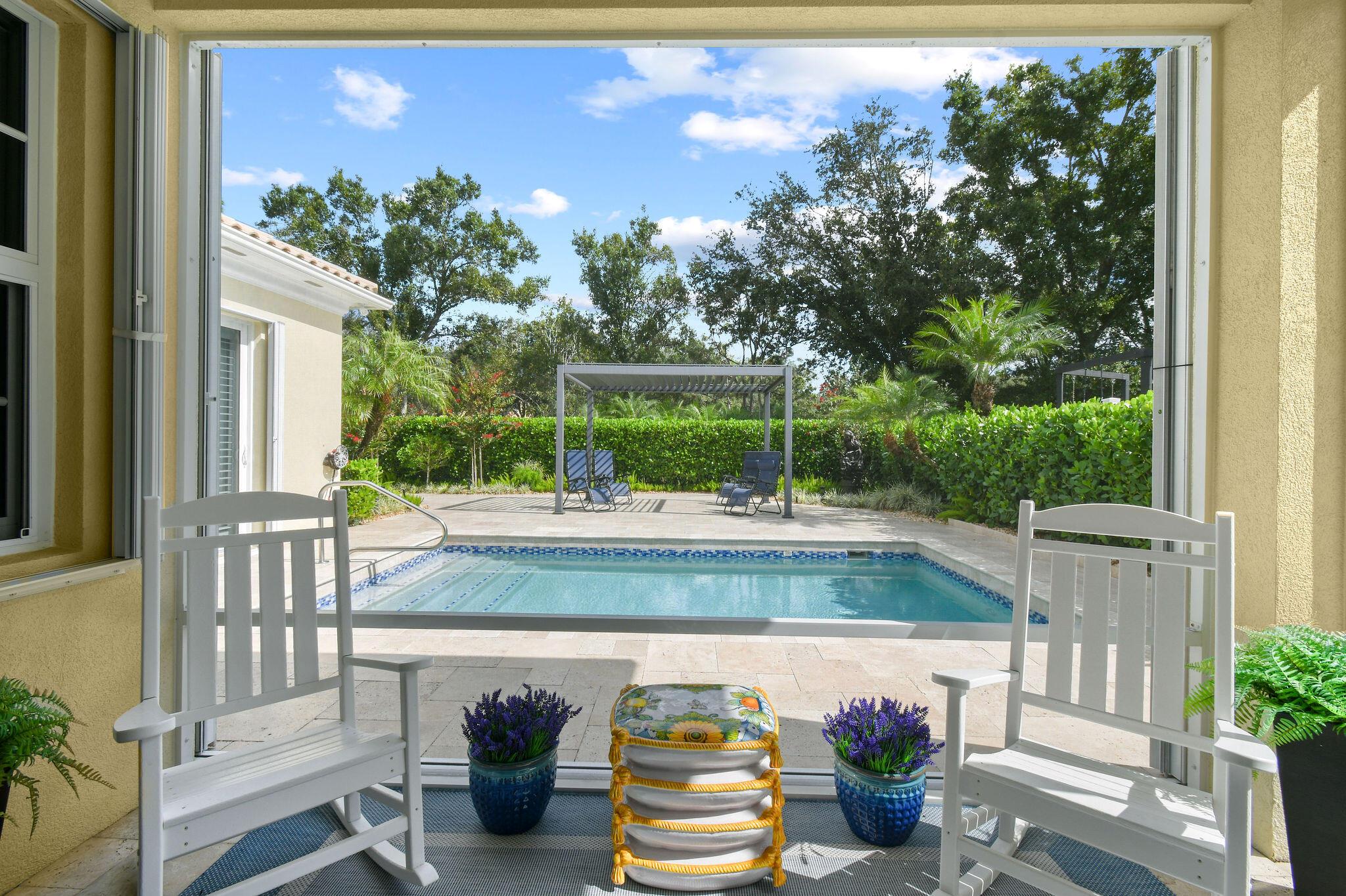 4015 Community Dr Jupiter, FL 33458