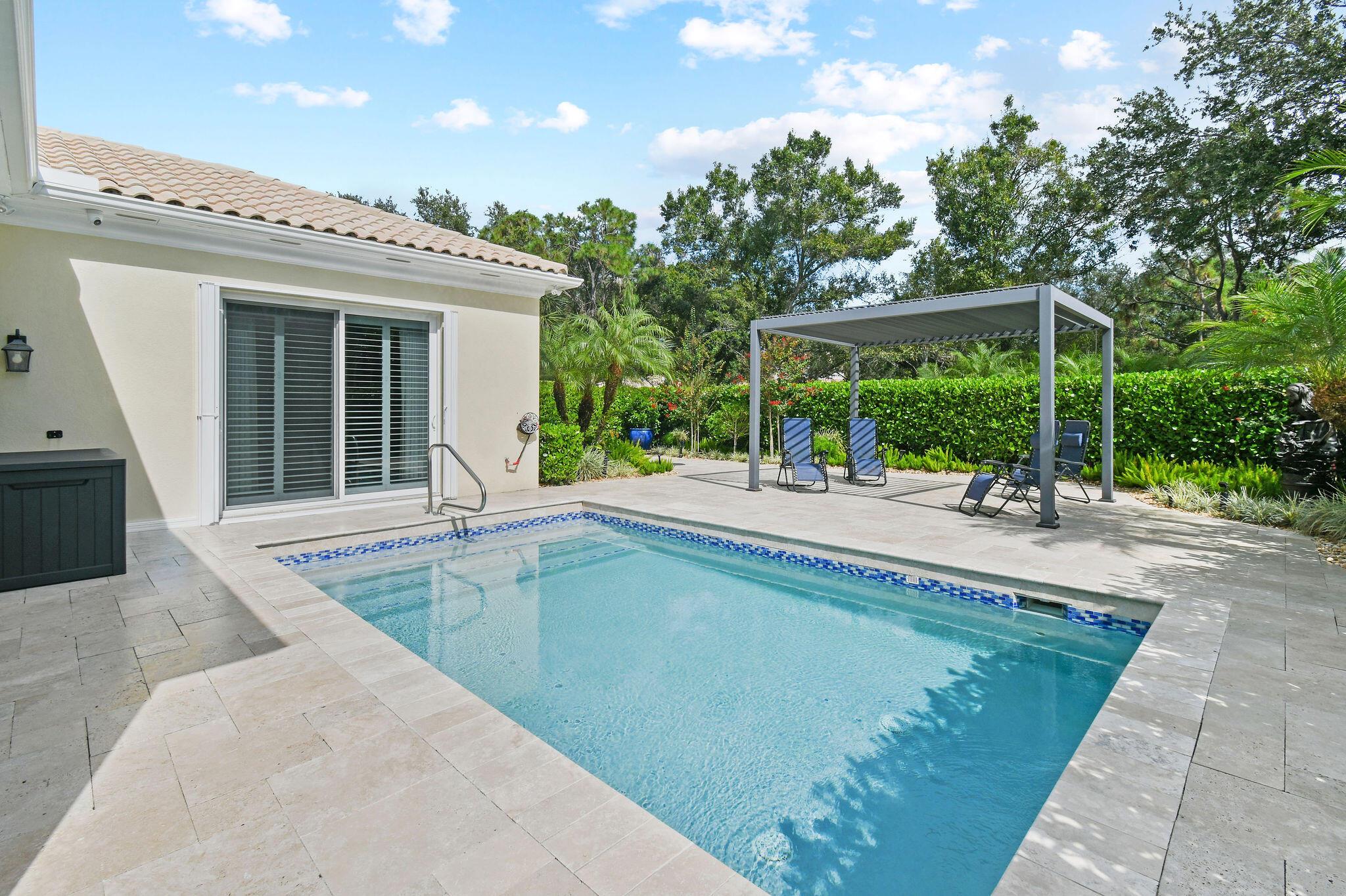 4015 Community Dr Jupiter, FL 33458