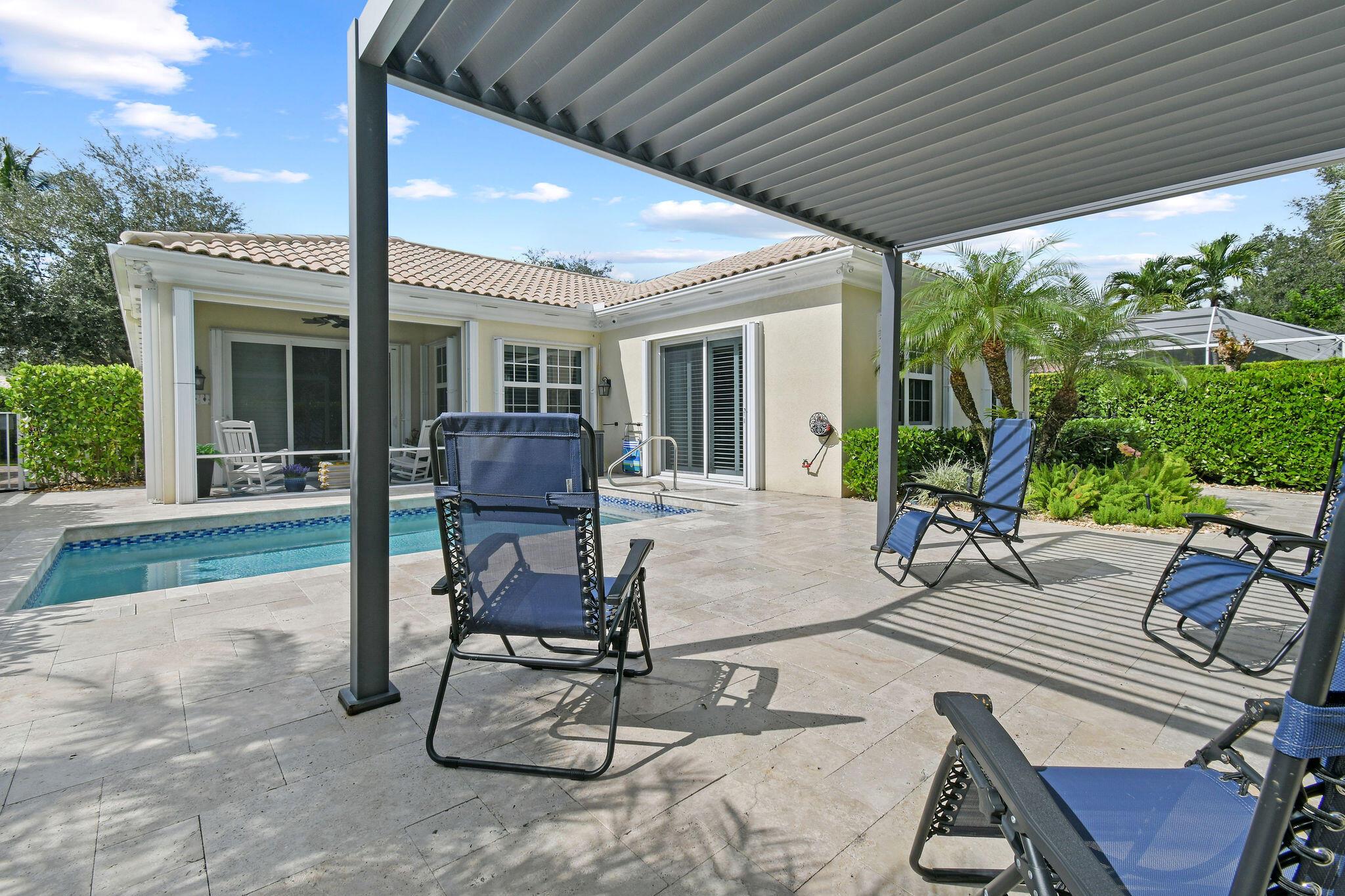 4015 Community Dr Jupiter, FL 33458