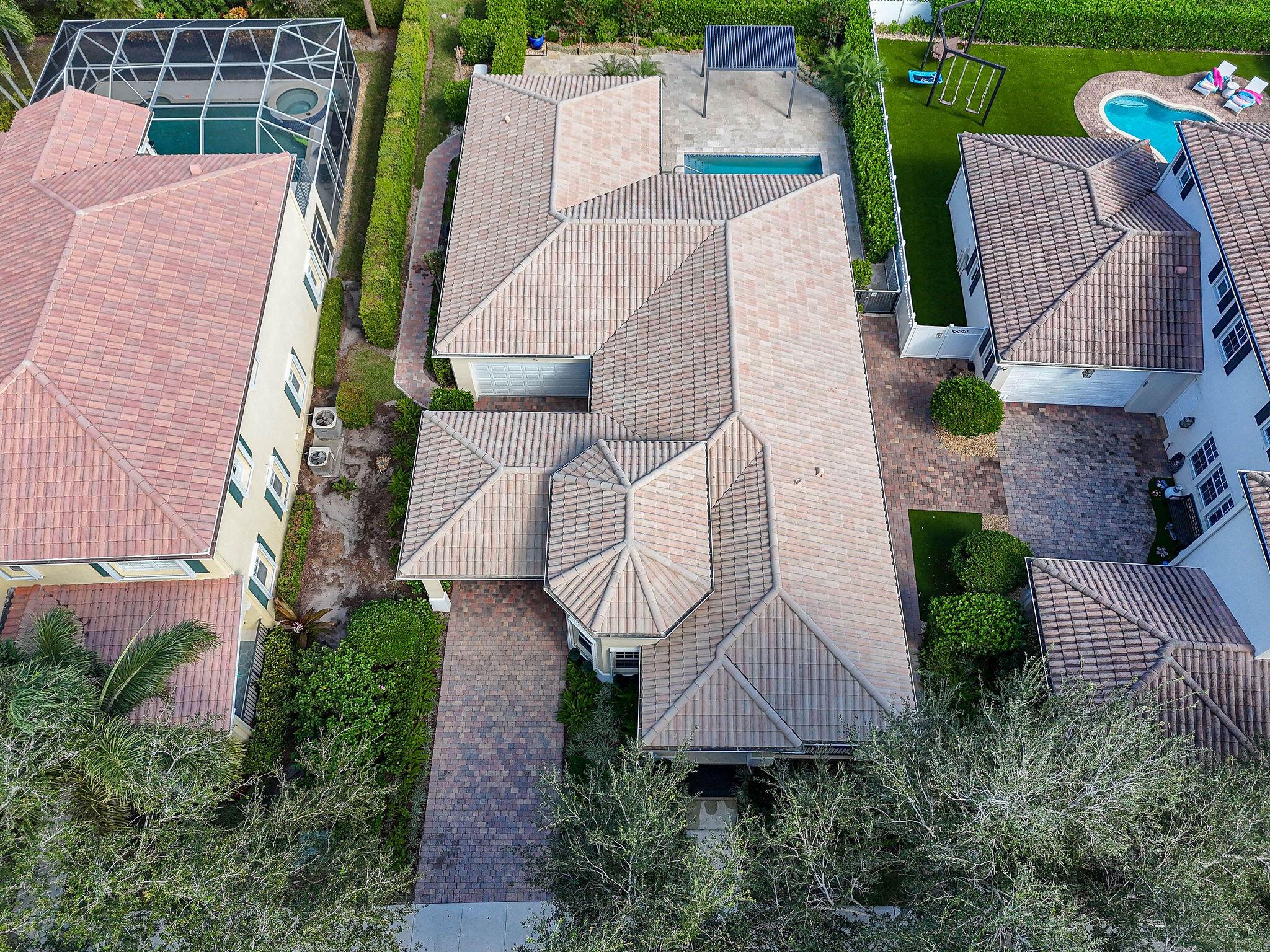 4015 Community Dr Jupiter, FL 33458