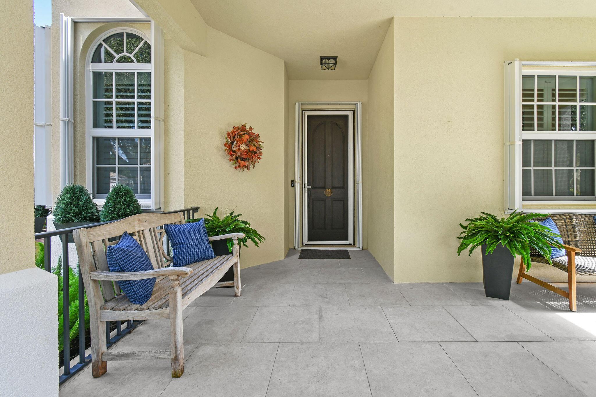 4015 Community Dr Jupiter, FL 33458