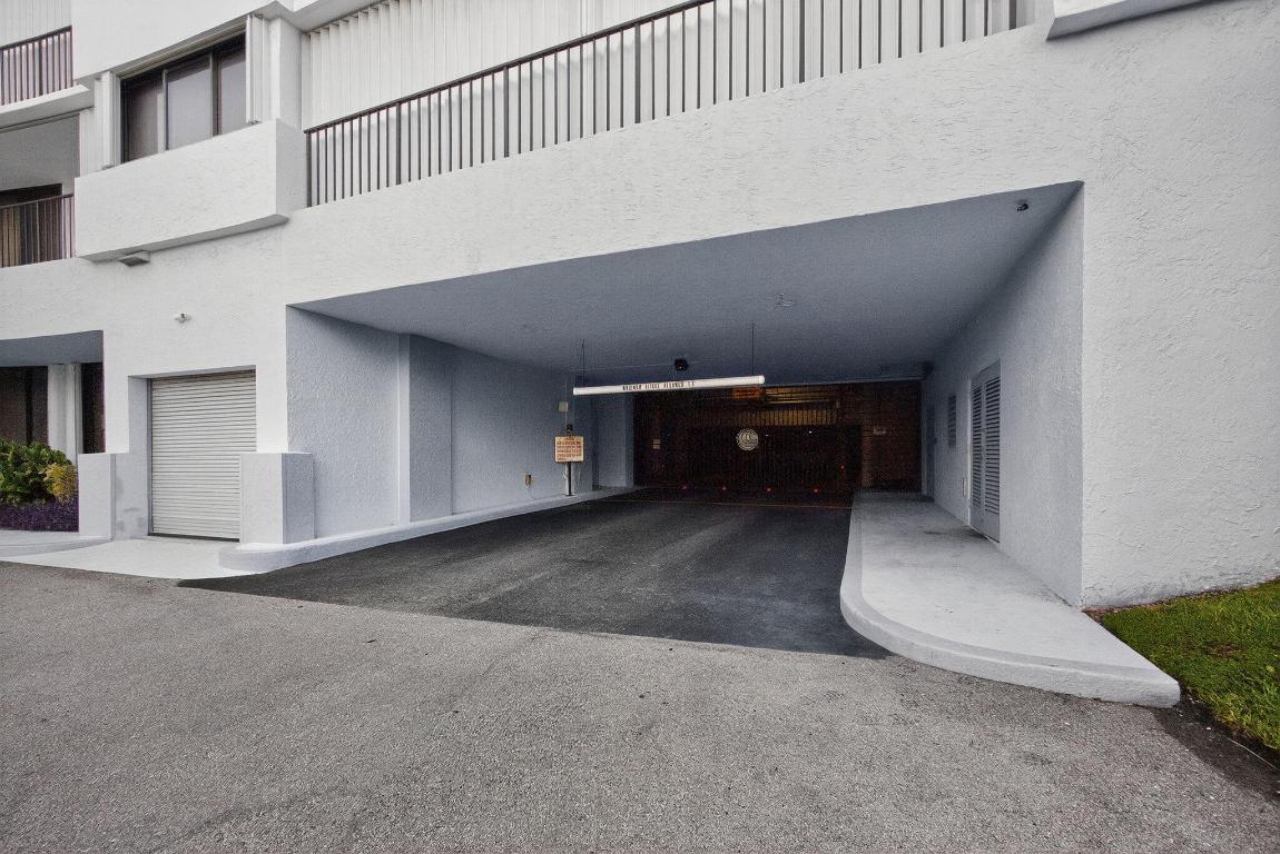 1300 S Highway A1a #201 Jupiter, FL 33477