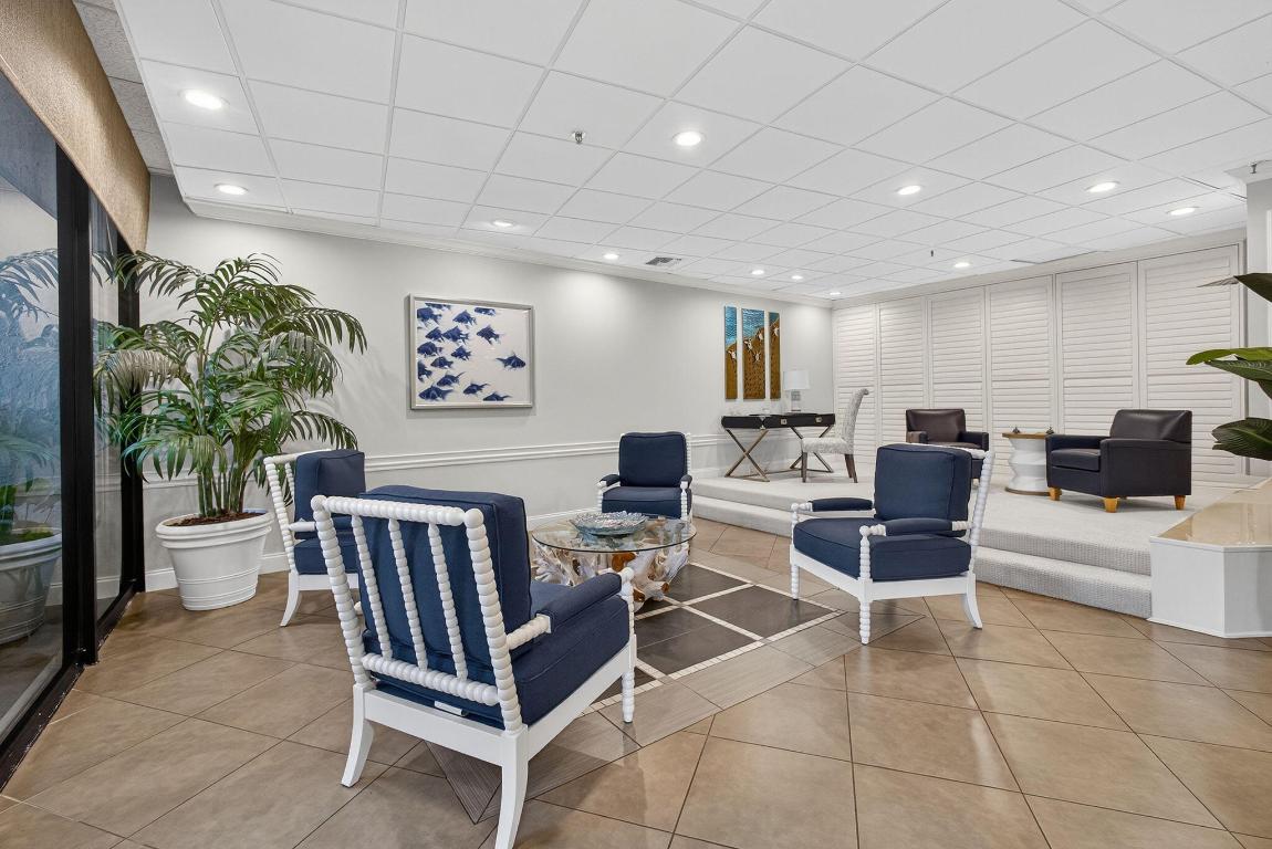 1300 S Highway A1a #201 Jupiter, FL 33477