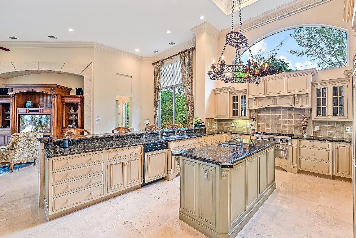 12049 SE Intracoastal Ter Jupiter, FL 33469