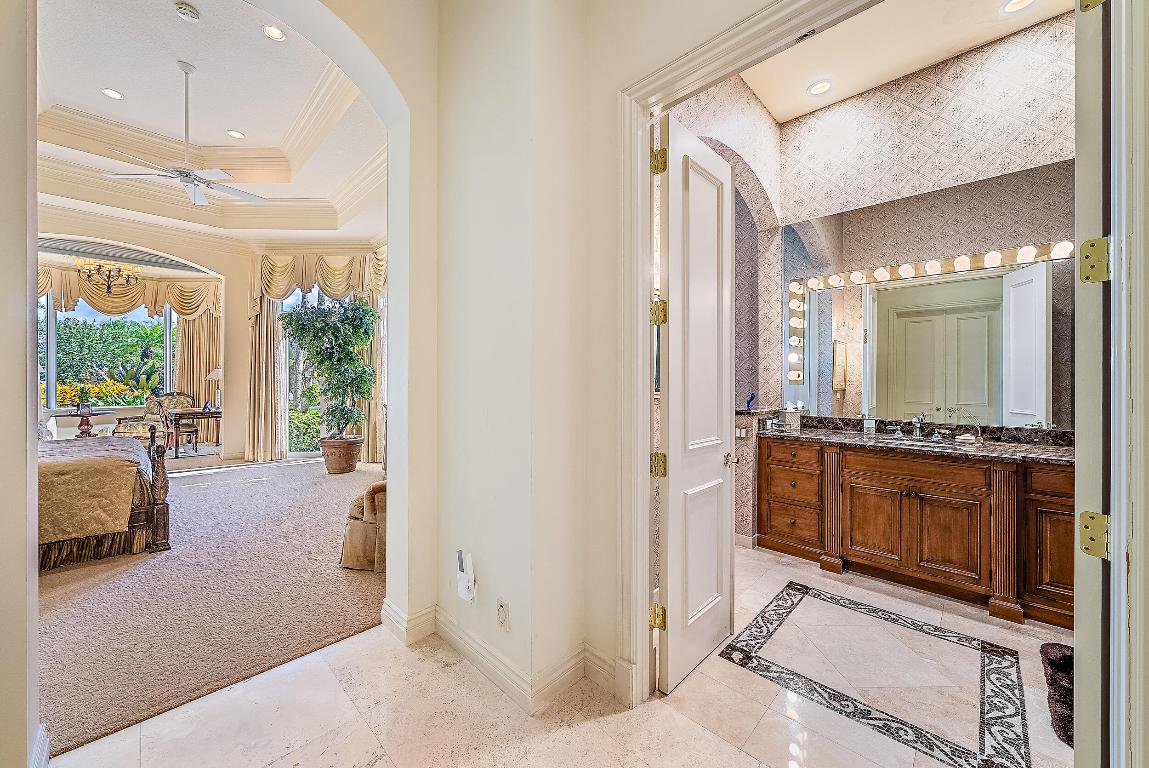 12049 SE Intracoastal Ter Jupiter, FL 33469